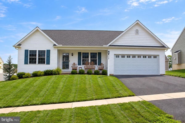 110 CREEKSIDE DR, NEW PROVIDENCE, PA 17560 - Image 962ce7fb7e8a1b1cd9043ff6d280edc3/3468106065