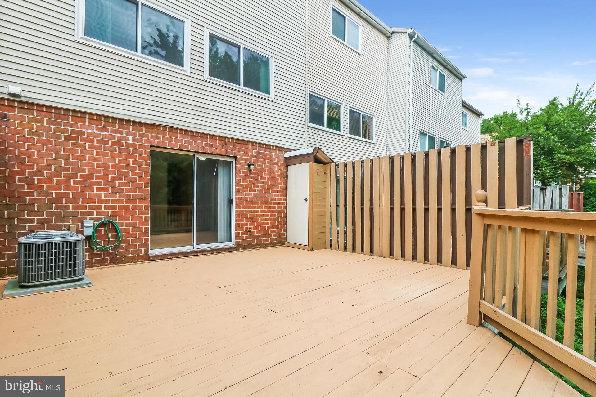 BROOKFALLS - Residential Lease