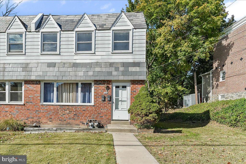 Photo of 300 S Lemon Street, MEDIA, PA 19063 (MLS # PADE2101850)