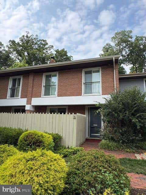 Townhouse For Rent - 36 Bouton Green Court<br/> BALTIMORE, MD 21210