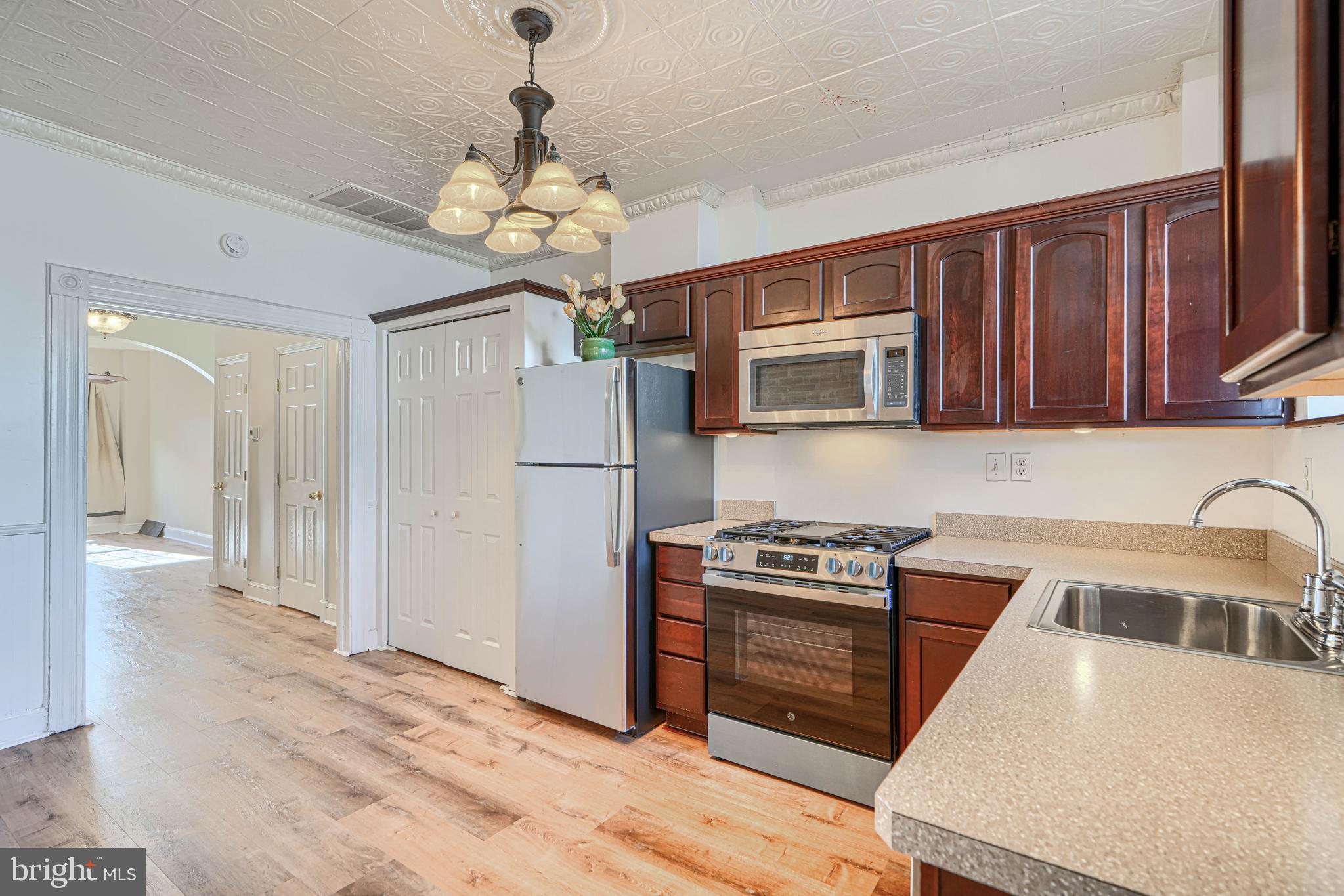 HIGHLANDTOWN - Residential