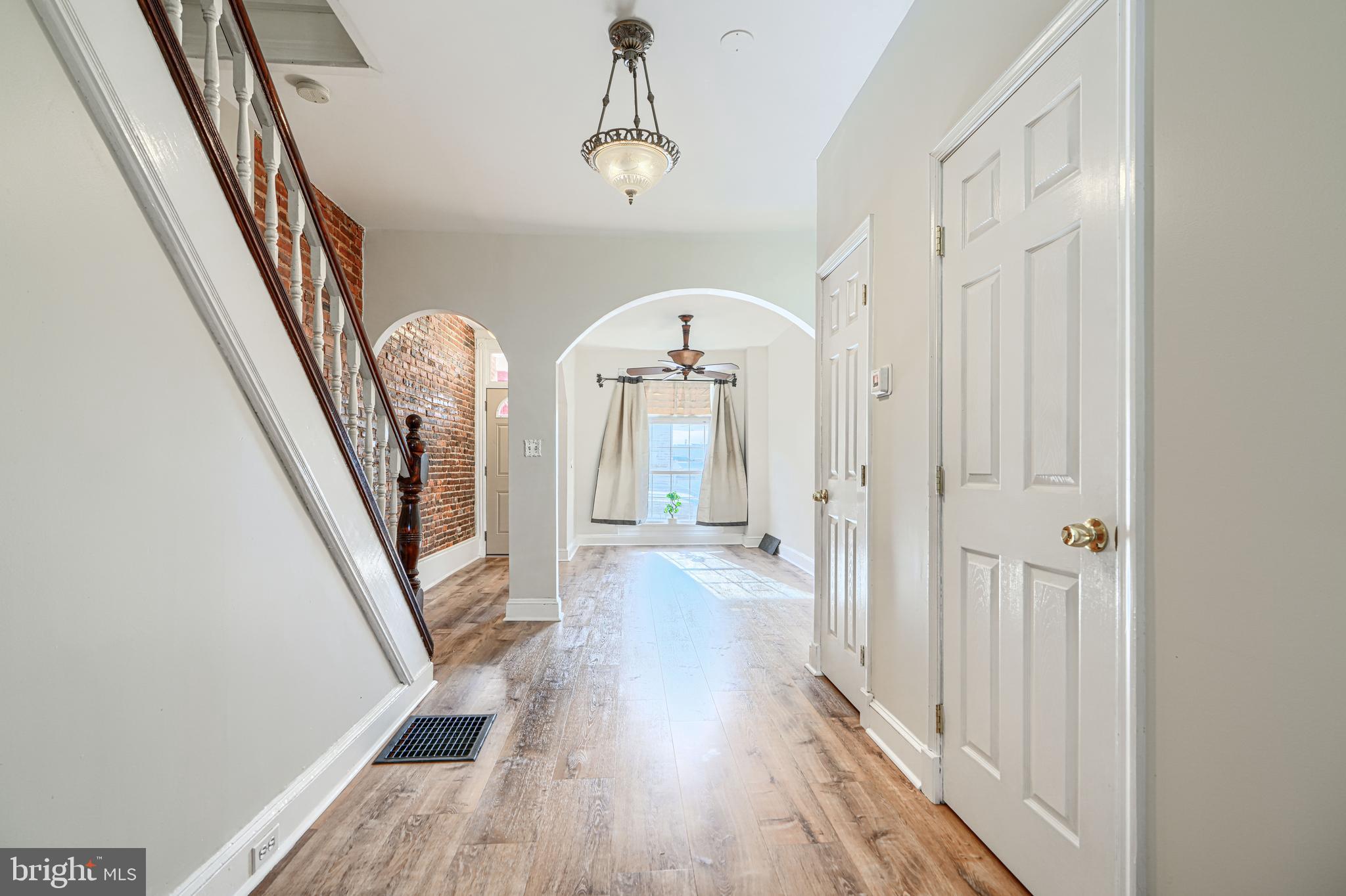 HIGHLANDTOWN - Residential