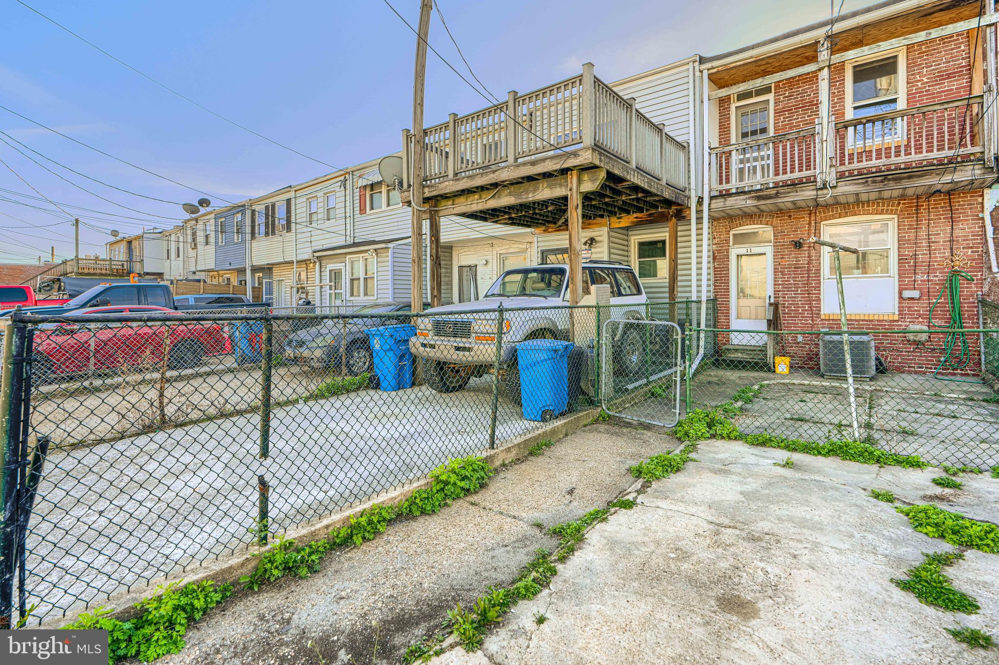 HIGHLANDTOWN - Residential