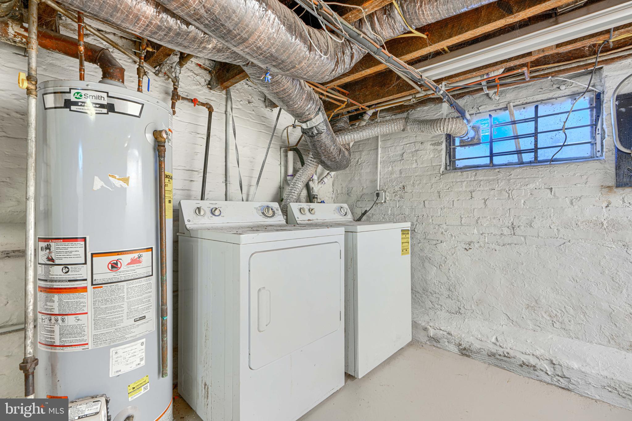 HIGHLANDTOWN - Residential