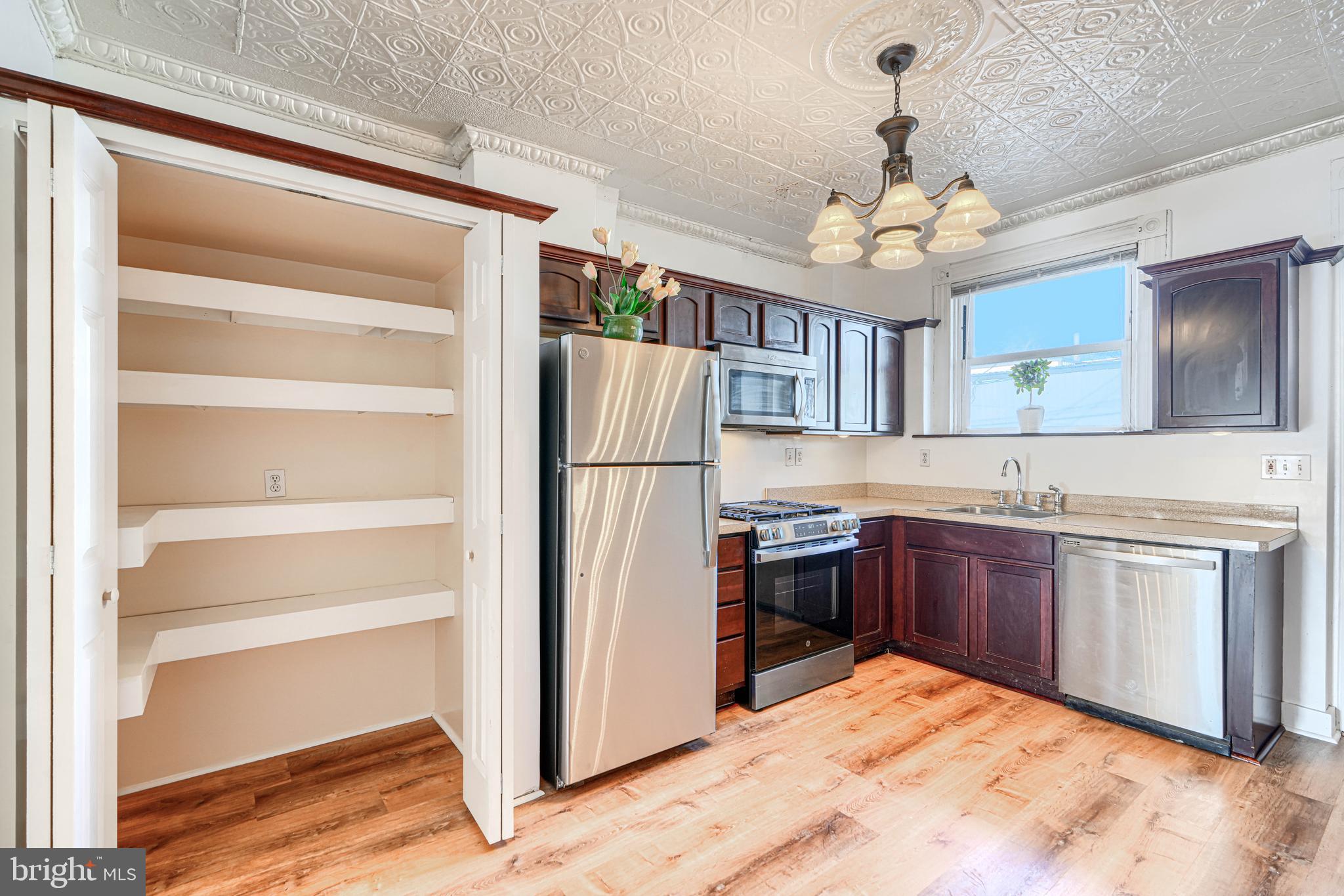 HIGHLANDTOWN - Residential