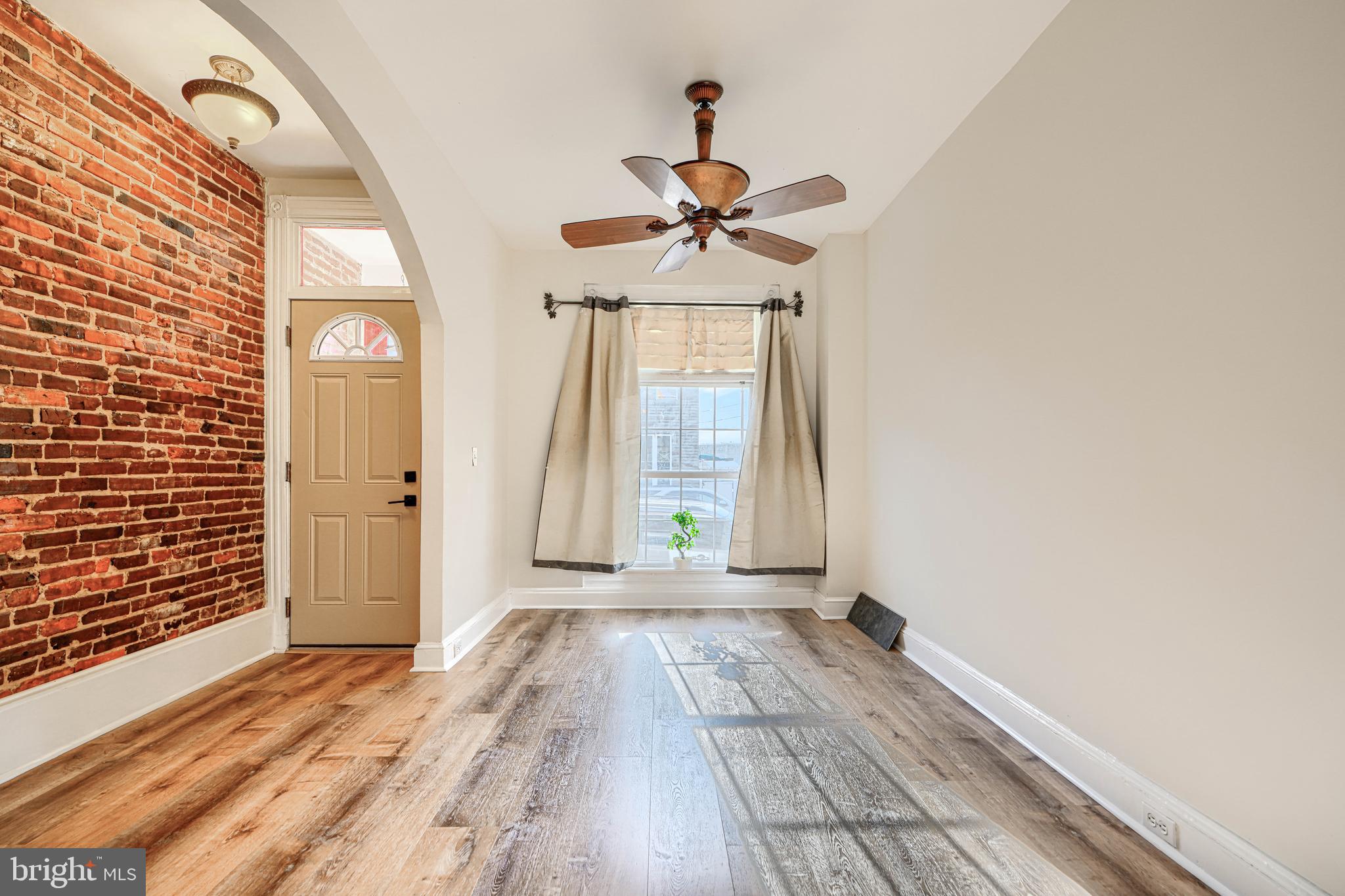 HIGHLANDTOWN - Residential