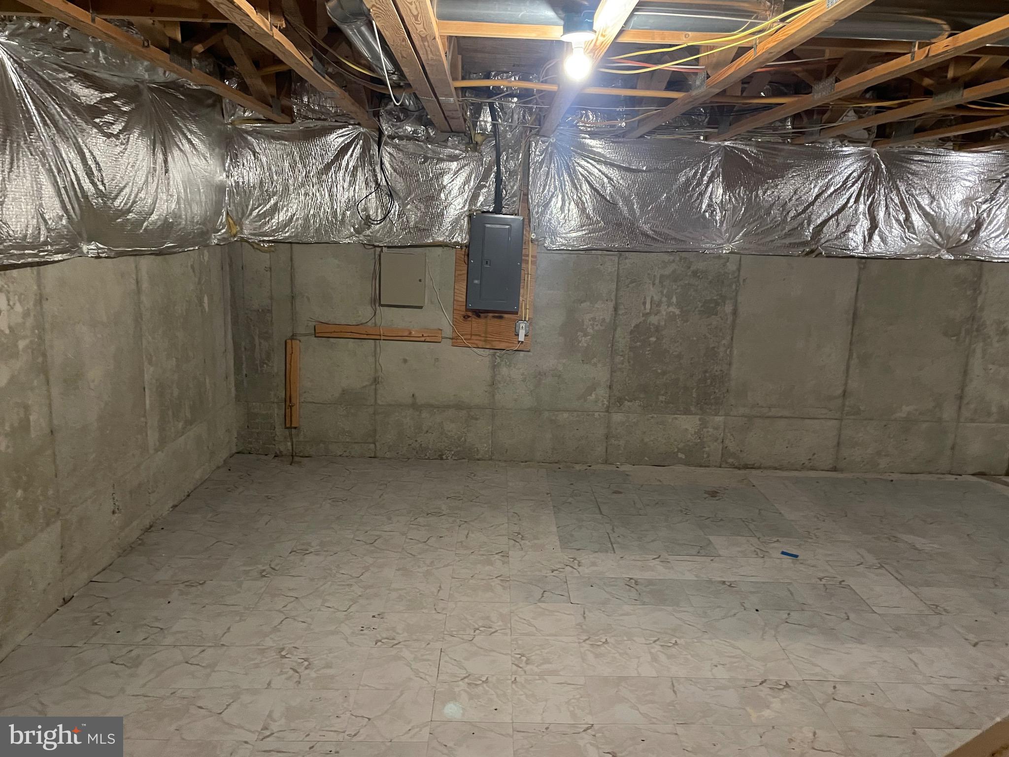 HERITAGE CROSSING - Residential