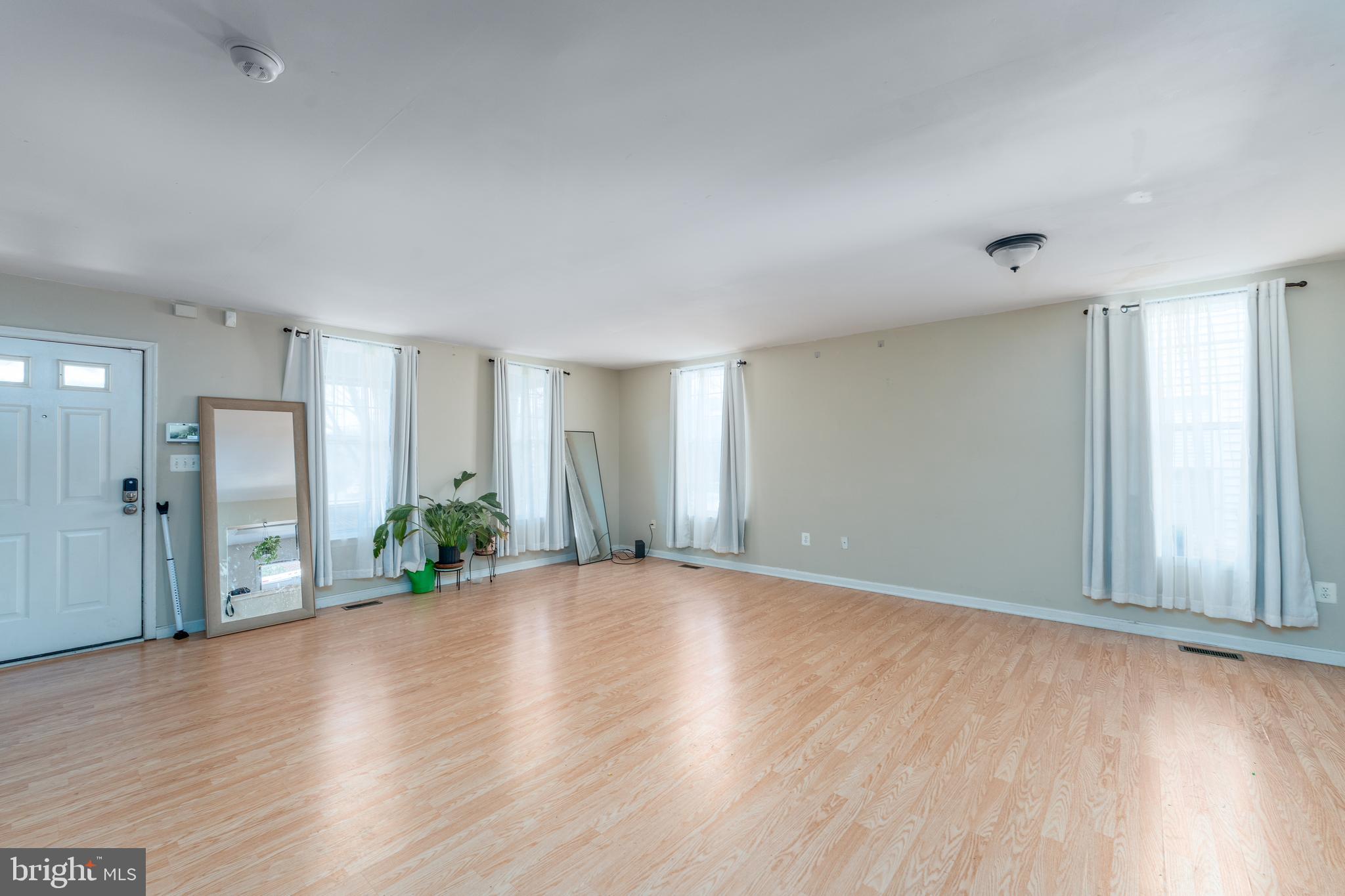 HERITAGE CROSSING - Residential