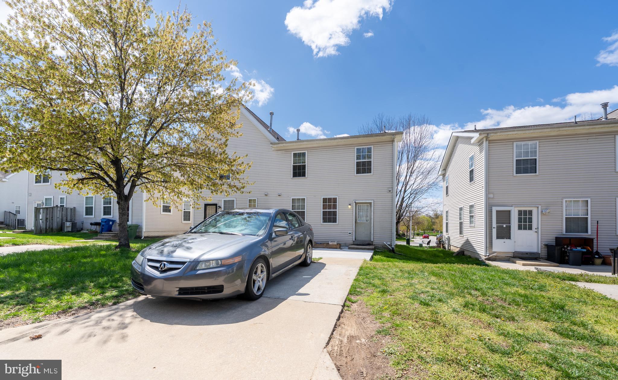 HERITAGE CROSSING - Residential