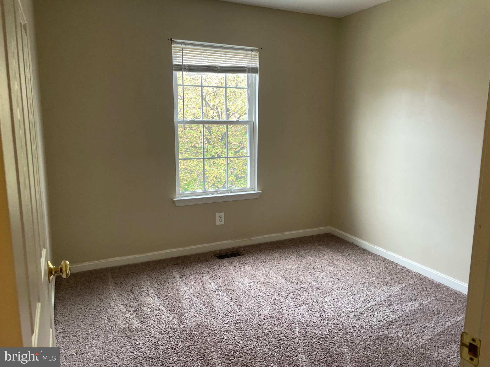 HERITAGE CROSSING - Residential