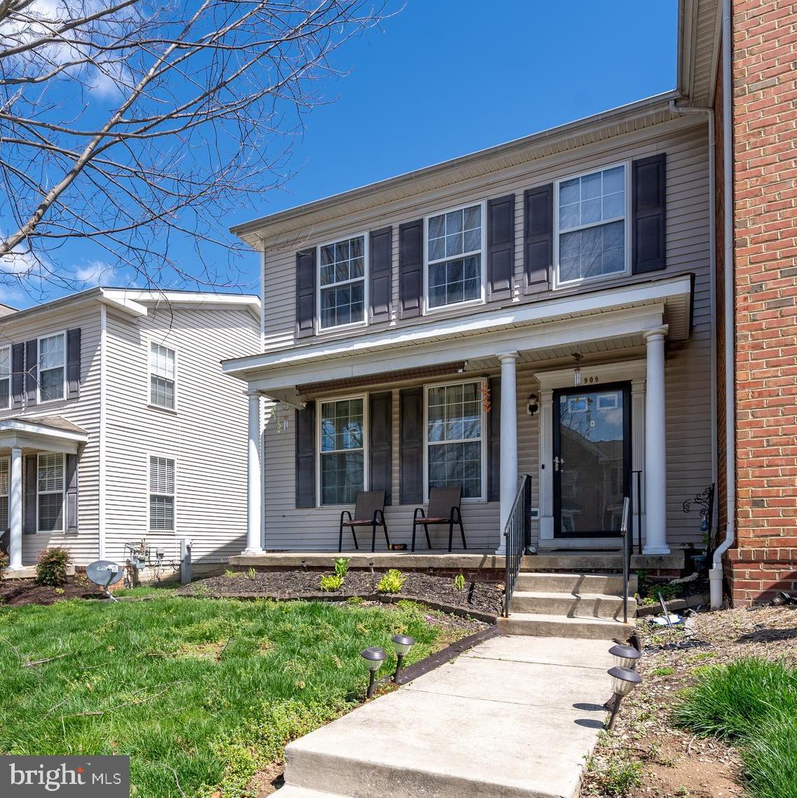 HERITAGE CROSSING - Residential