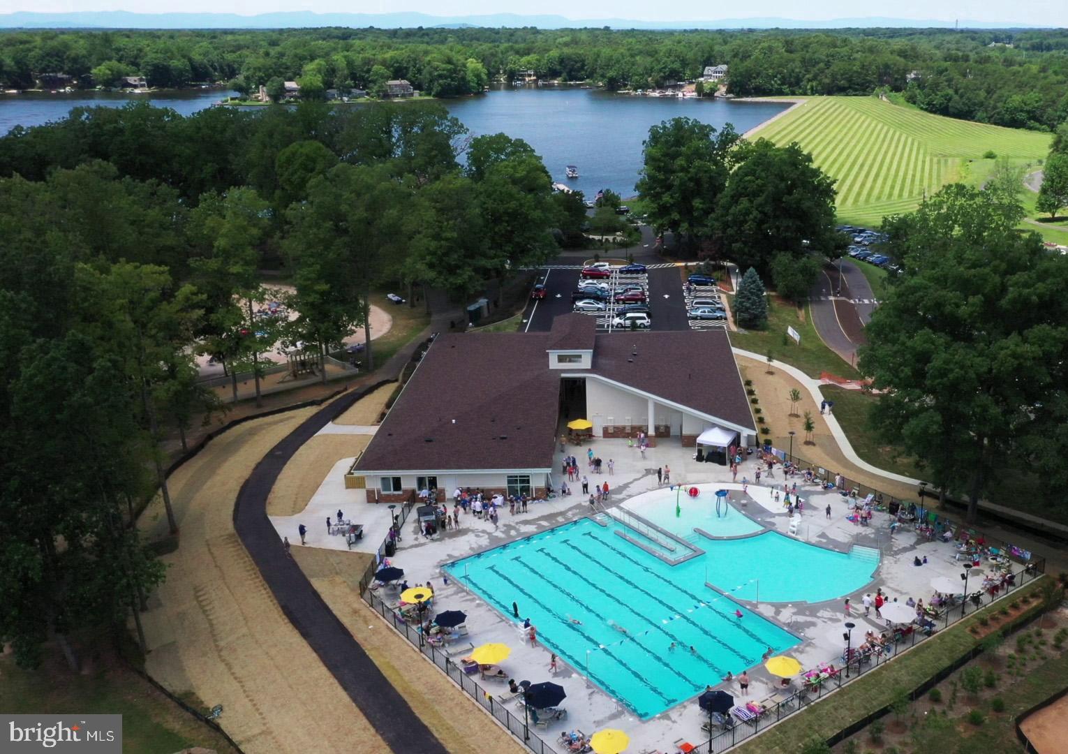 LAKE OF THE WOODS - Residential