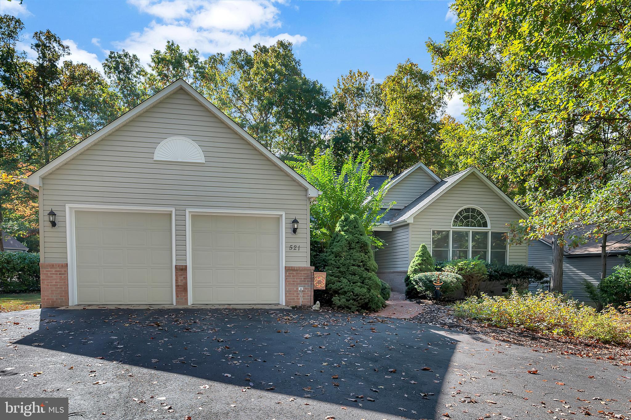 LAKE OF THE WOODS - Residential