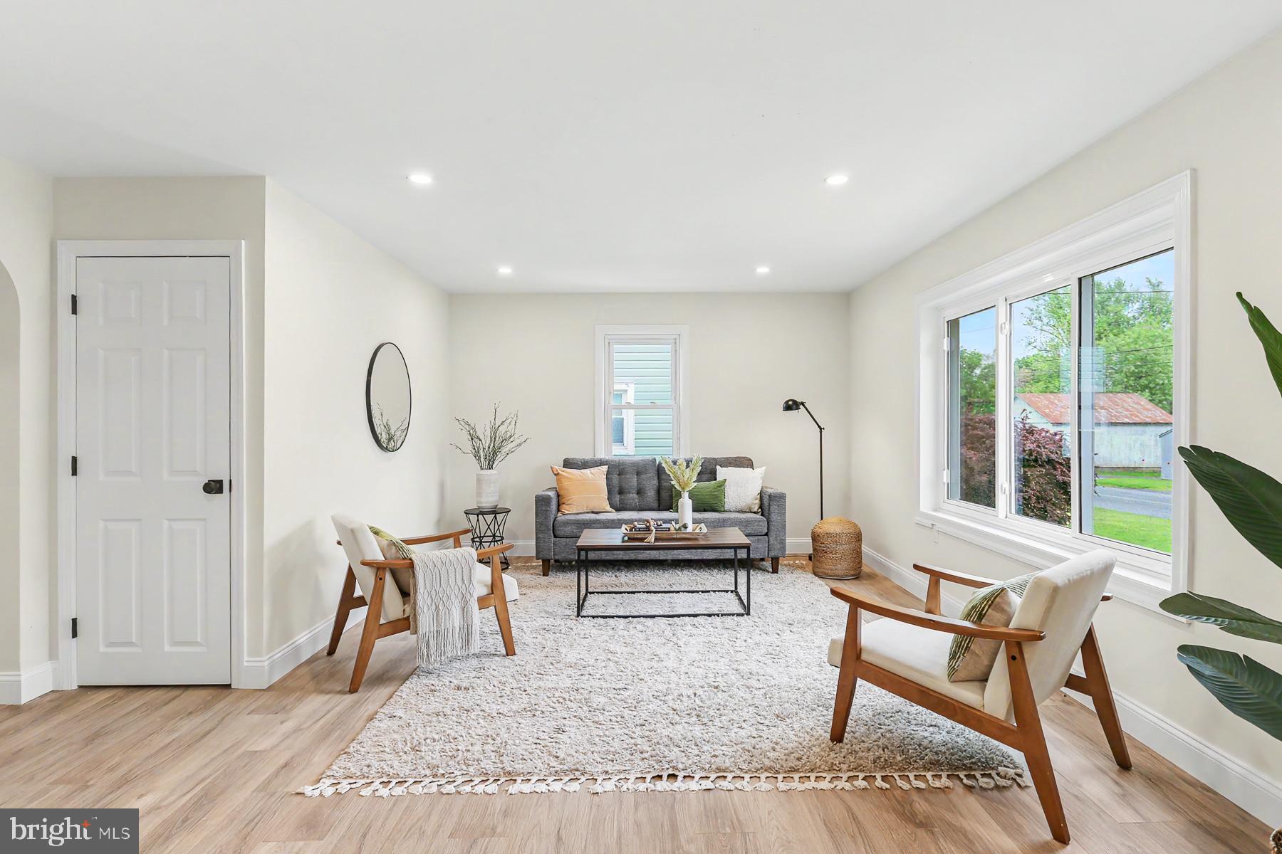 MANHEIM BOROUGH - Residential