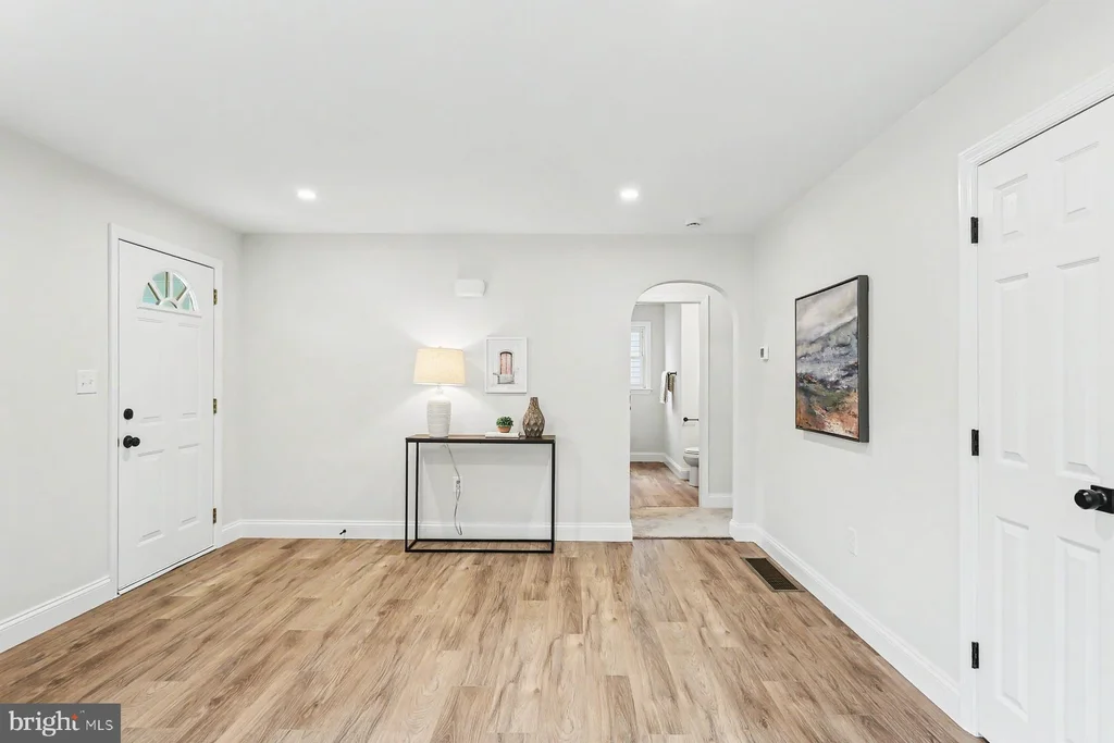 Additional image 5 of 179 N Wolf Street, Manheim, PA 17545
