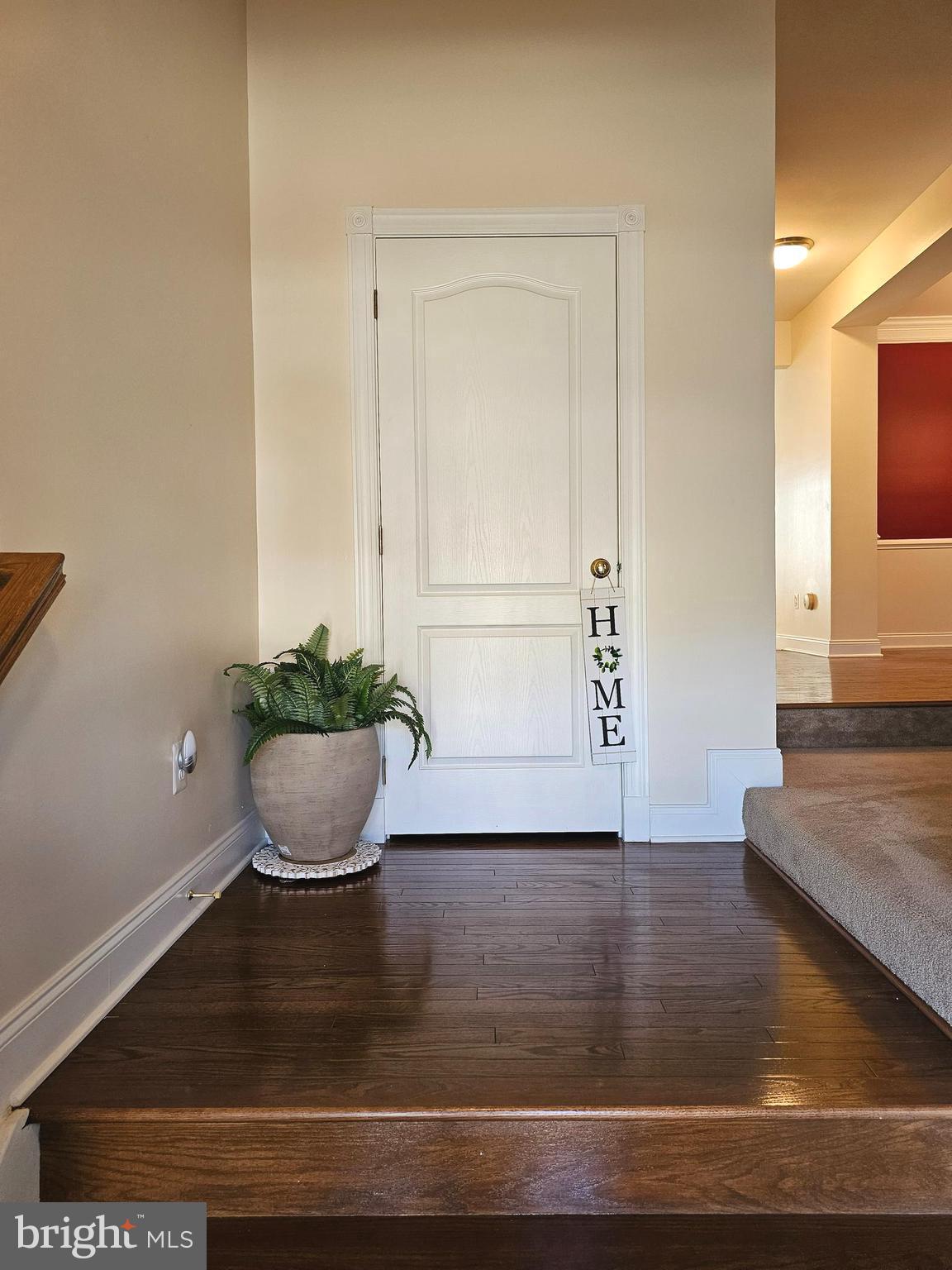 MARLBORO RIDGE - Residential