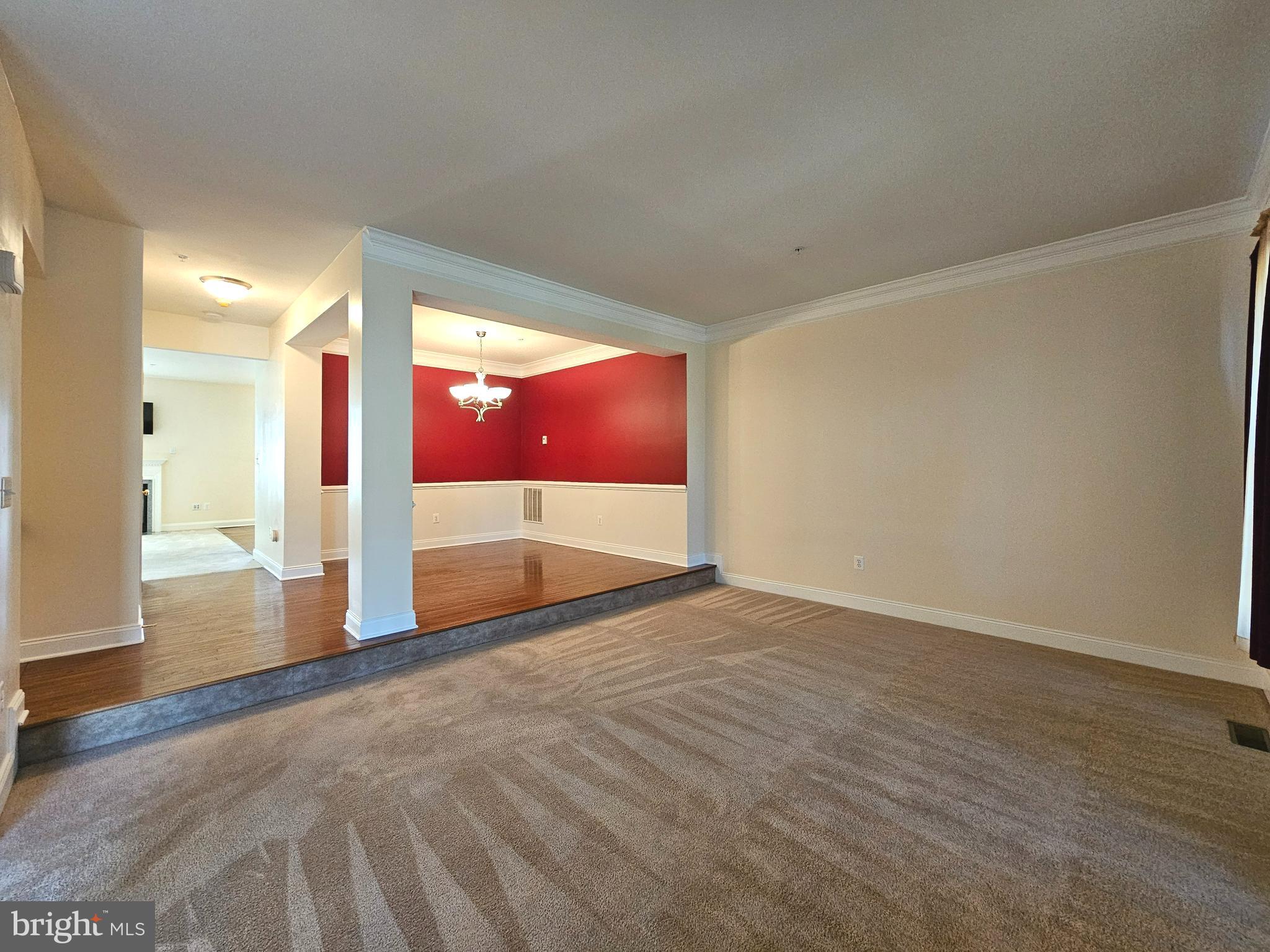 MARLBORO RIDGE - Residential