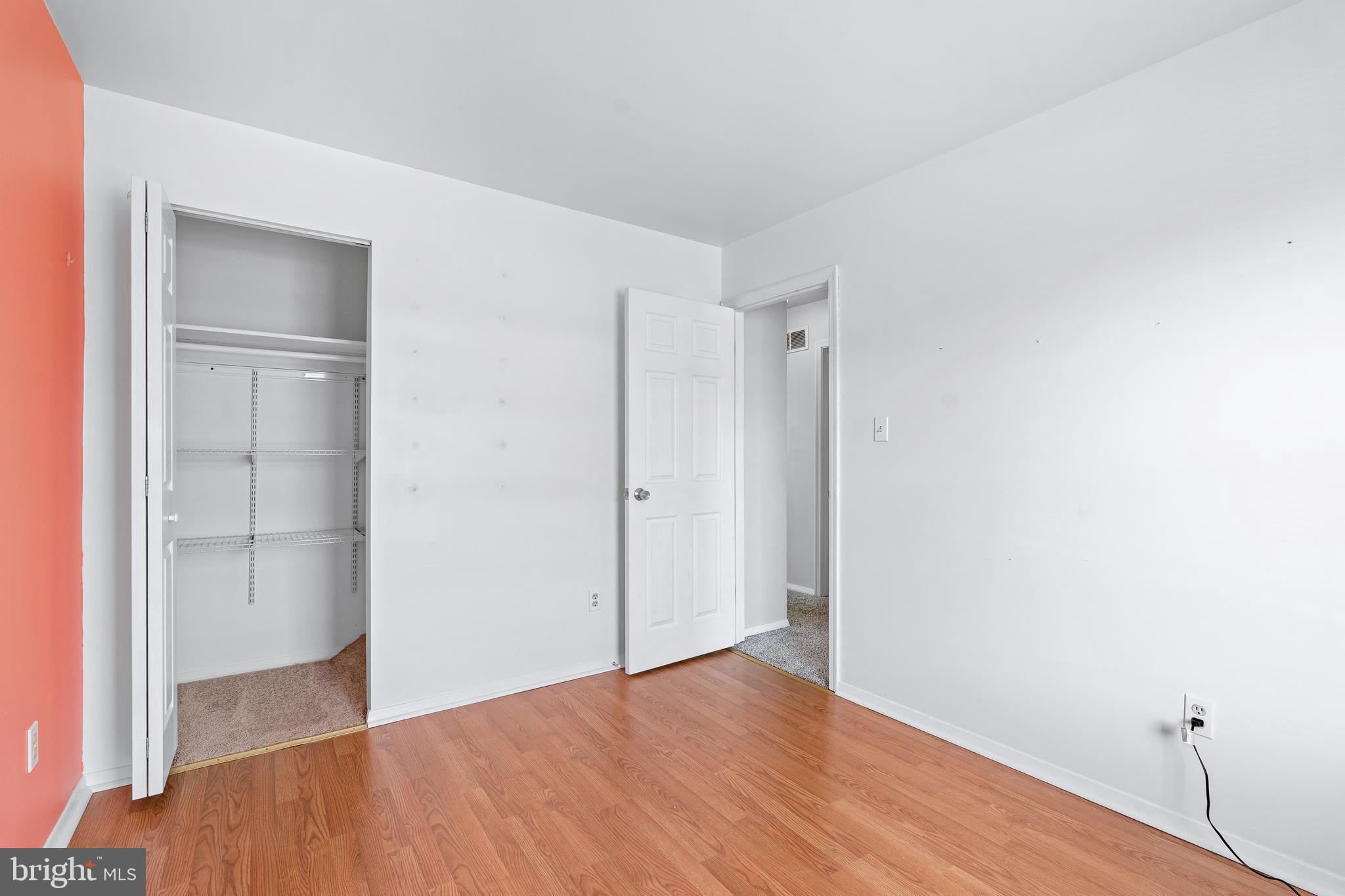 CHESAPEAKE LANDING - Residential