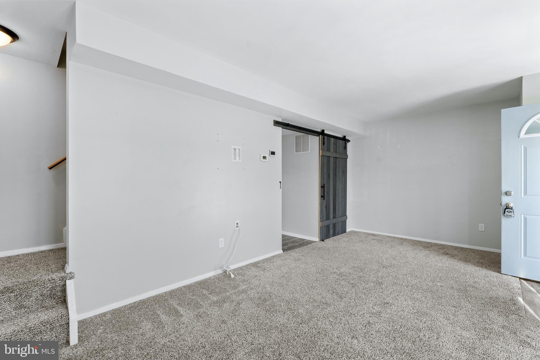 CHESAPEAKE LANDING - Residential