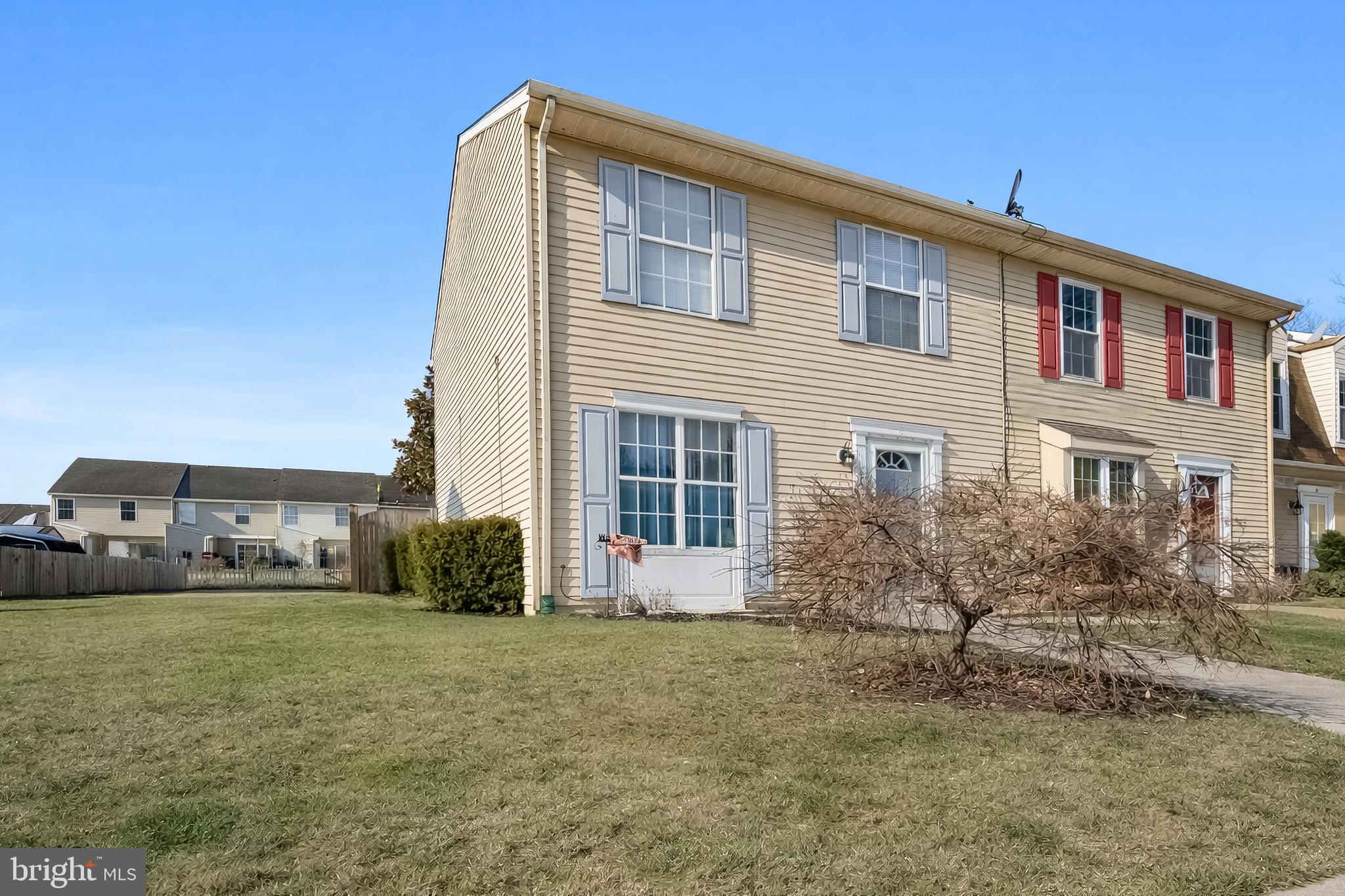 CHESAPEAKE LANDING - Residential