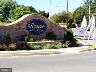 RIVERSIDE VILLAGES - Residential