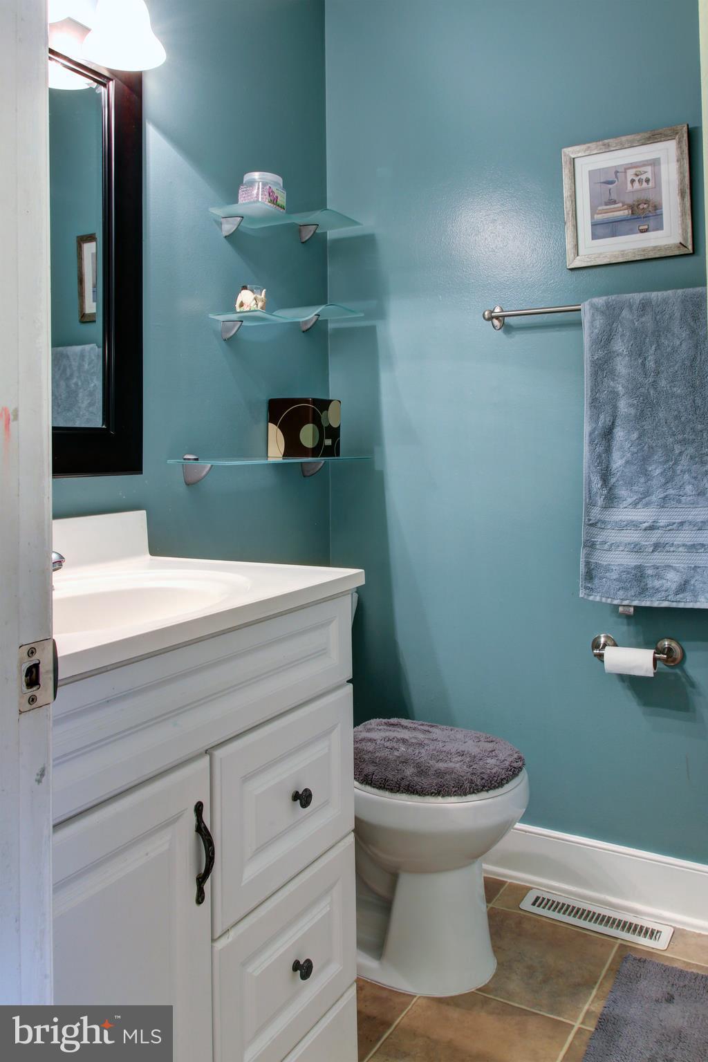 HILLTOP VILLAGE CONDOMINIUMS - Residential