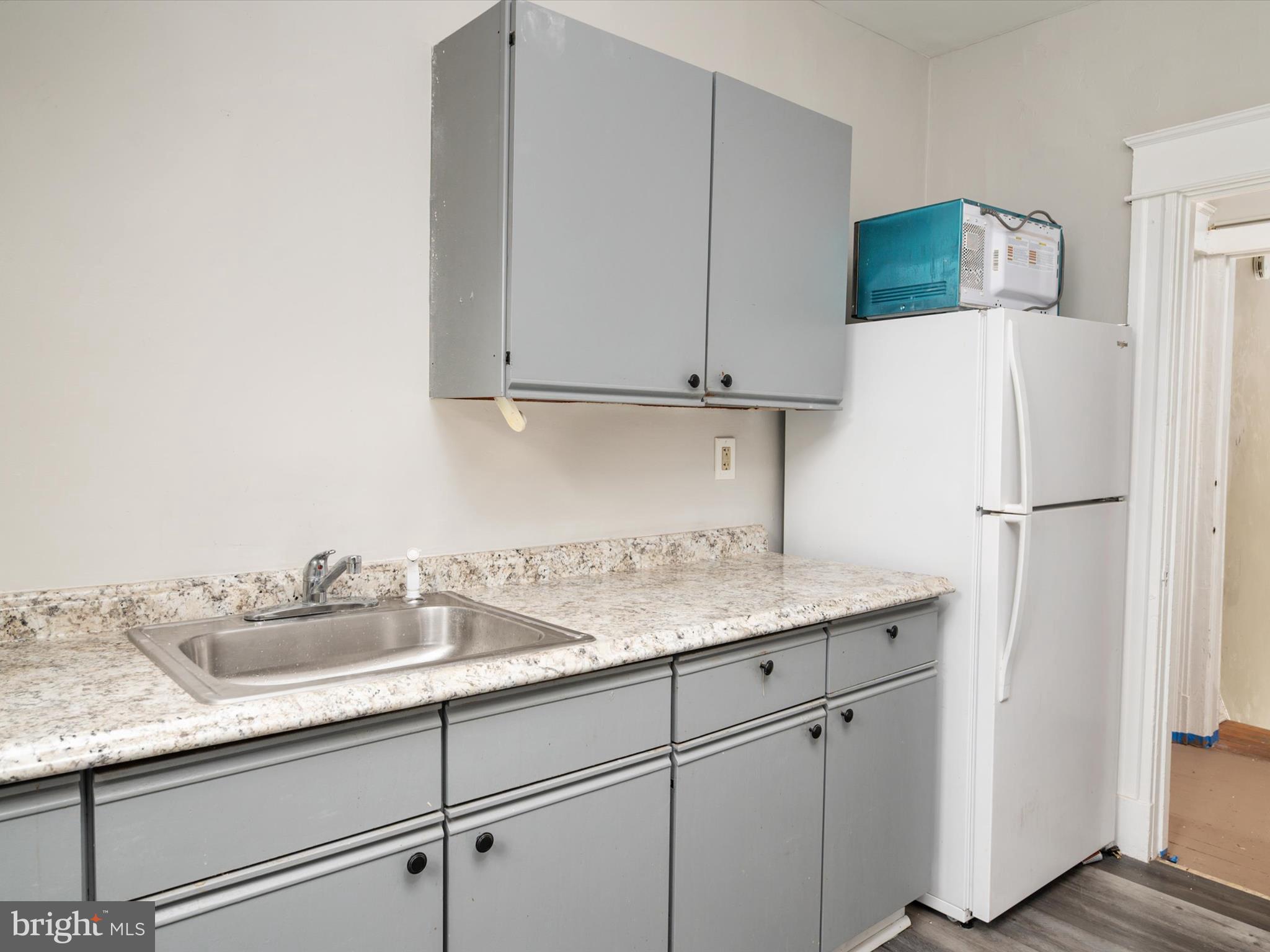 GUILFORD - Residential Lease