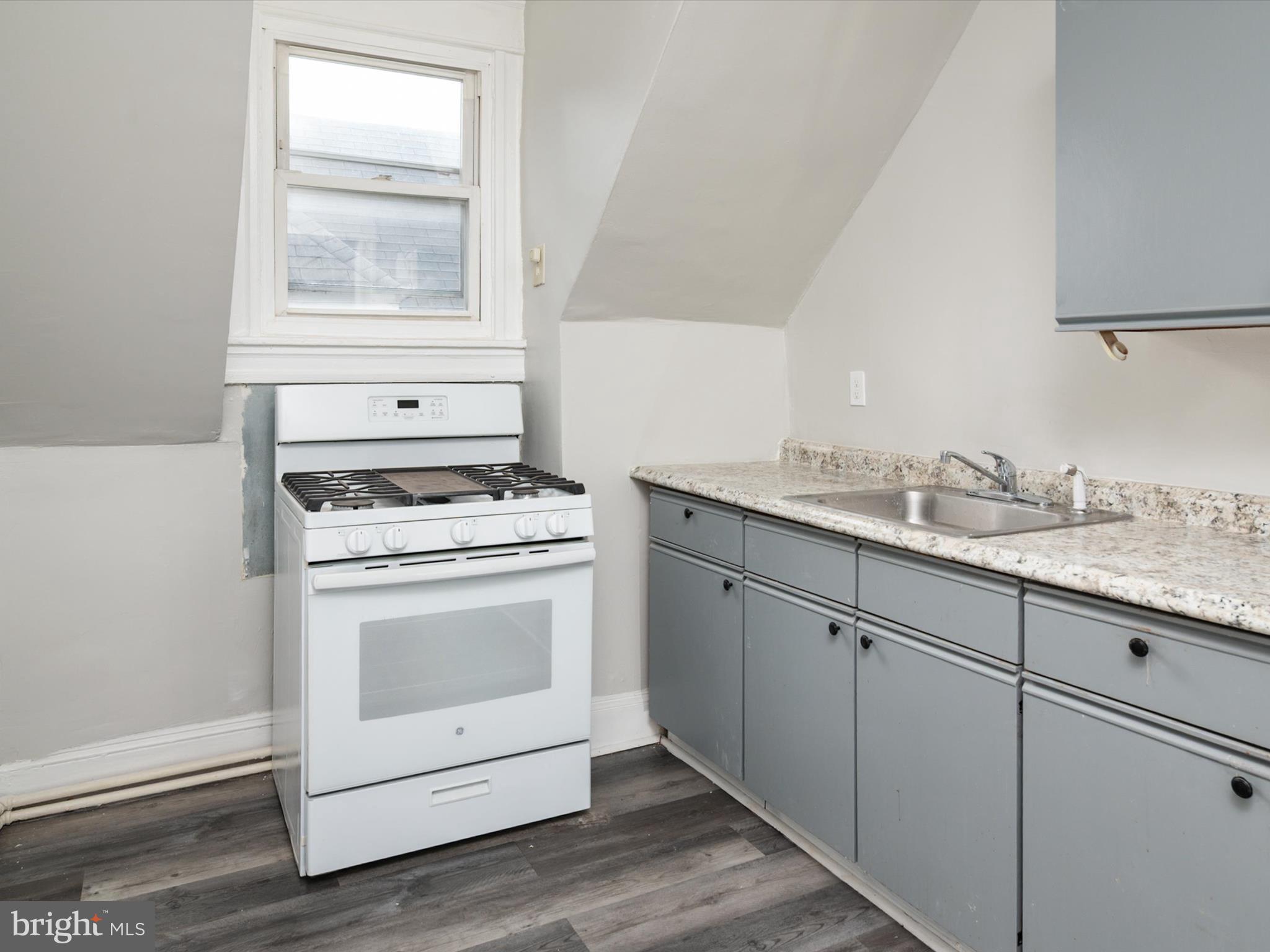 GUILFORD - Residential Lease