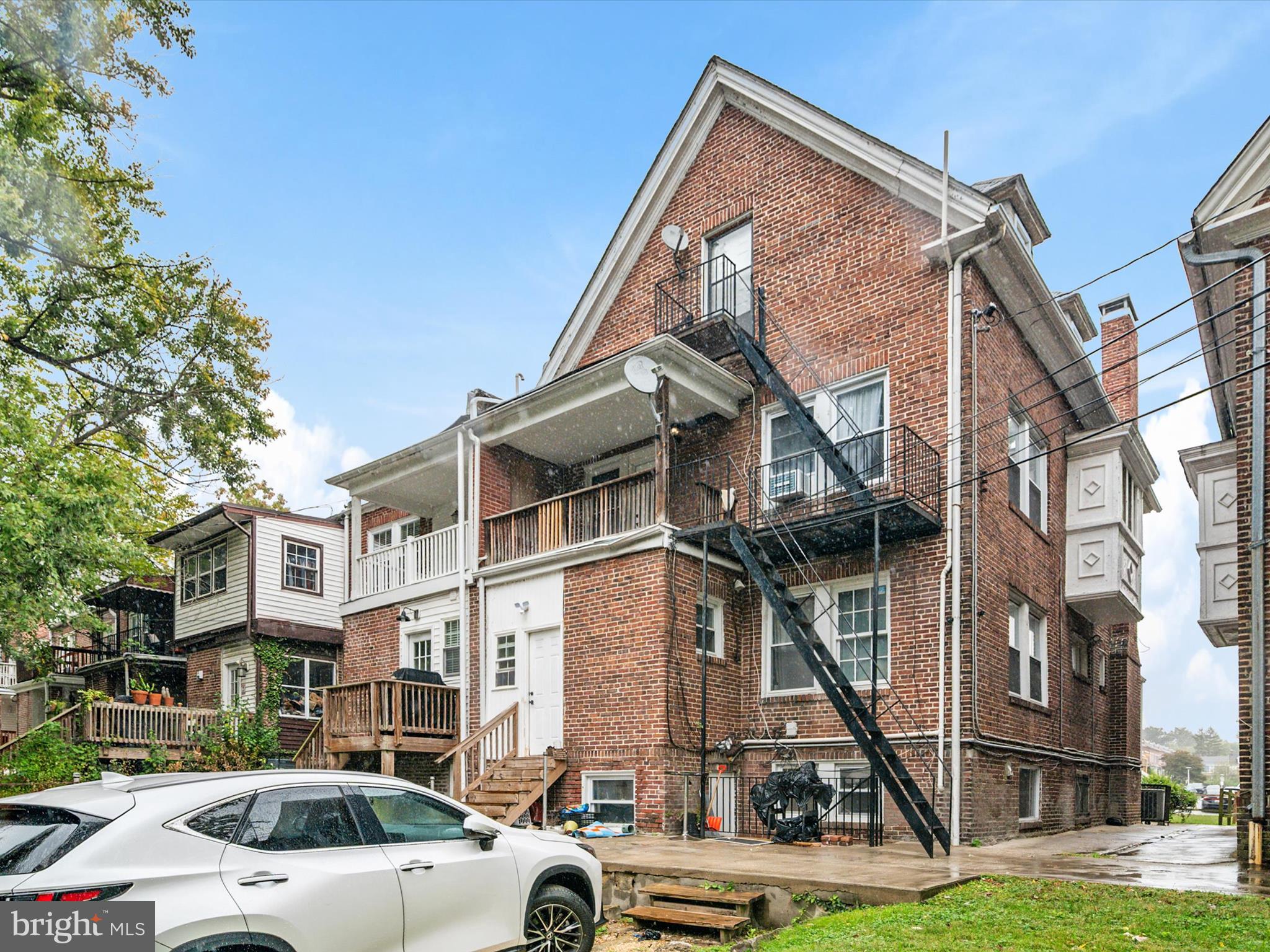 GUILFORD - Residential Lease