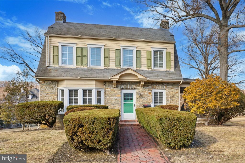 Photo of 1329 Olive Street, COATESVILLE, PA 19320 (MLS # PACT2117548)