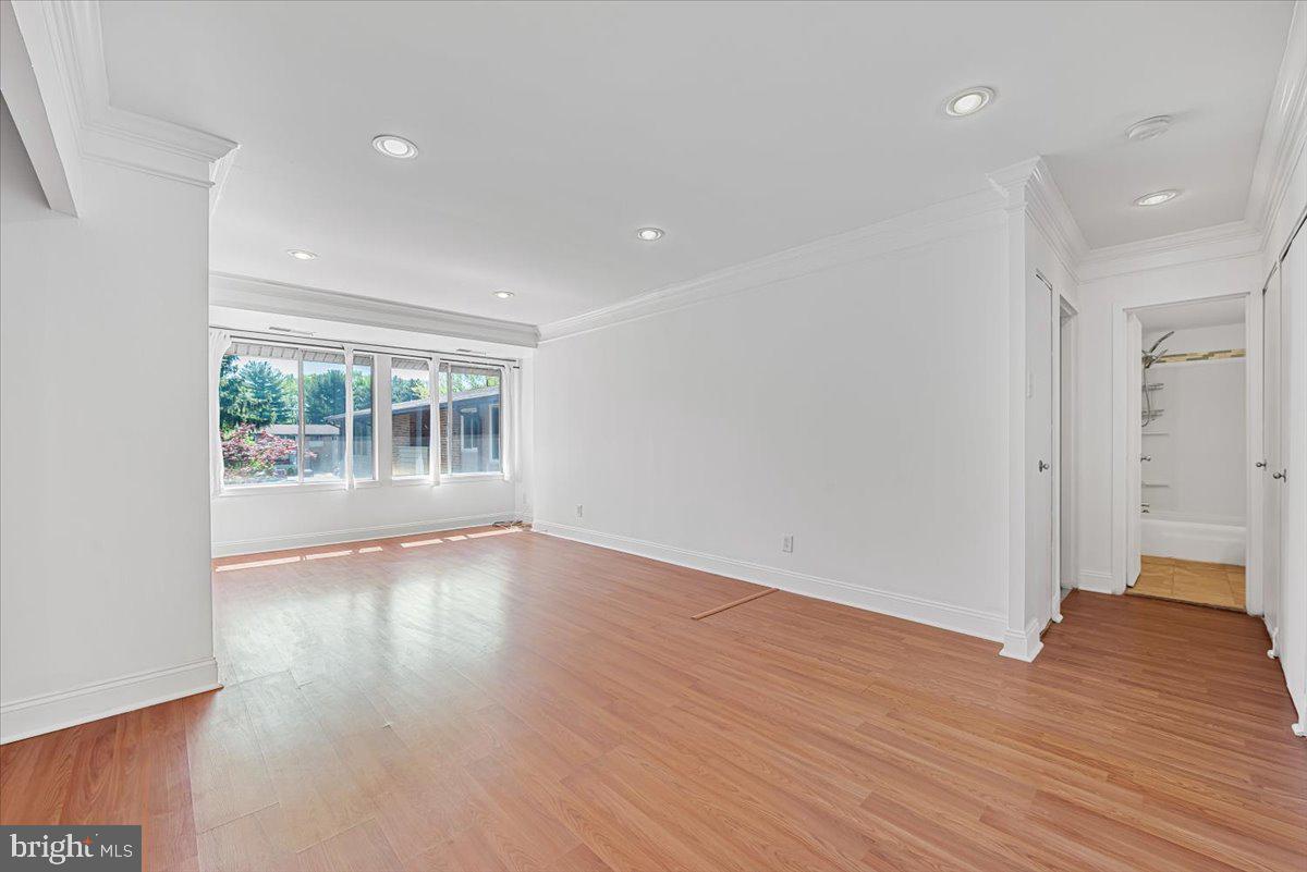 THOMAS CHOICE GARDENS - Residential