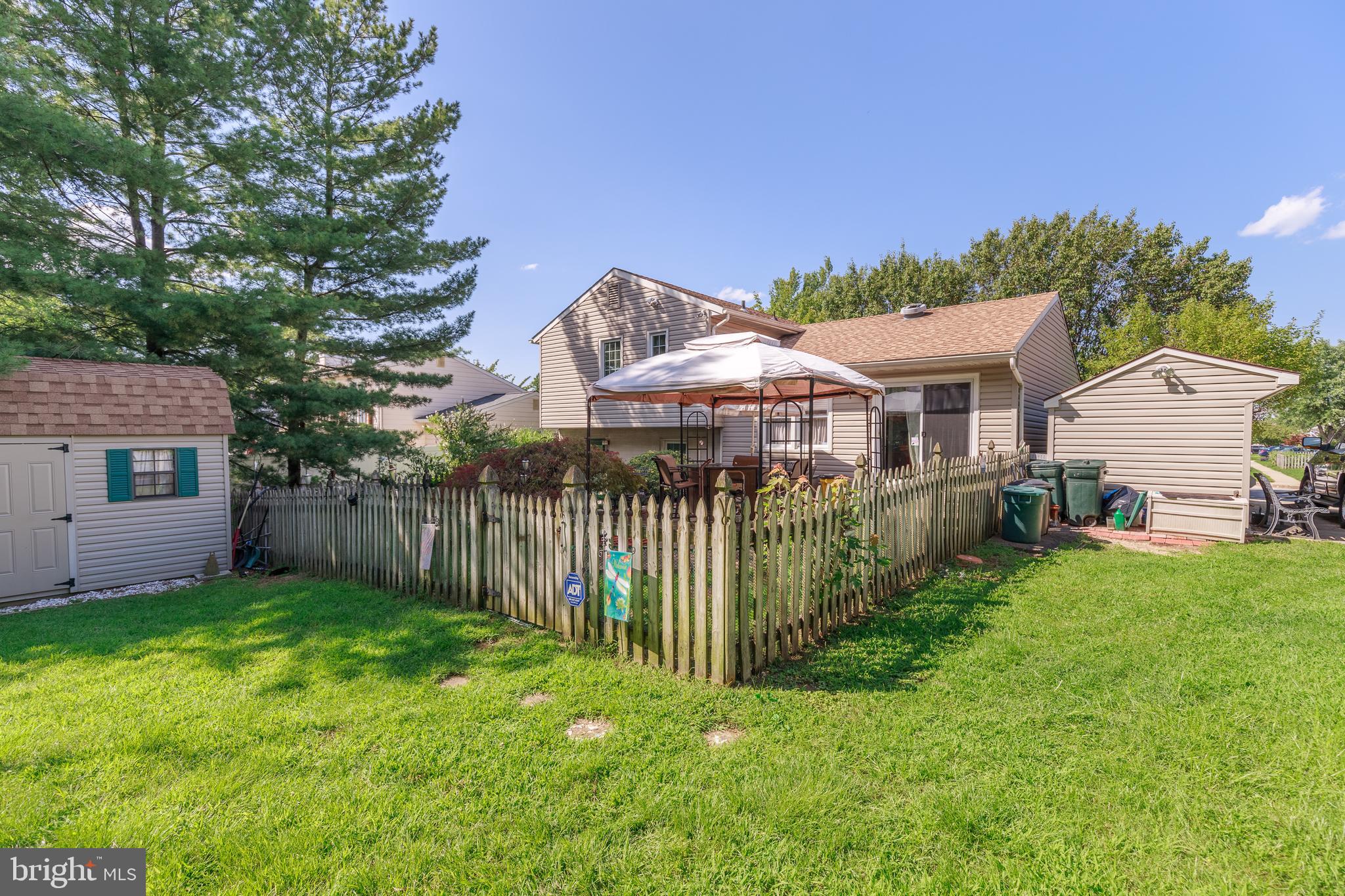 PERRY HALL - Residential