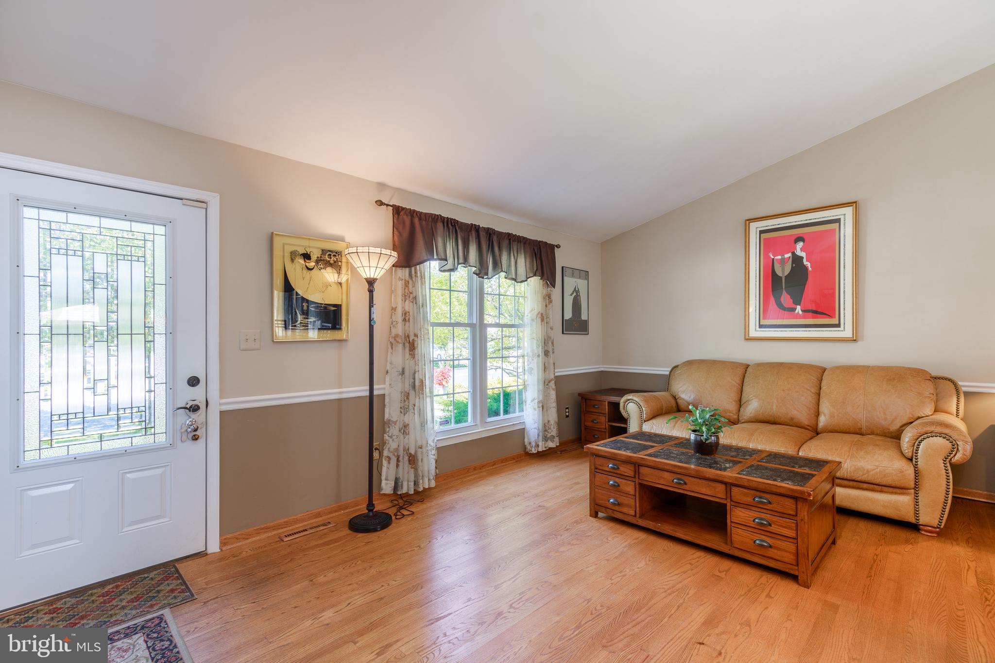 PERRY HALL - Residential