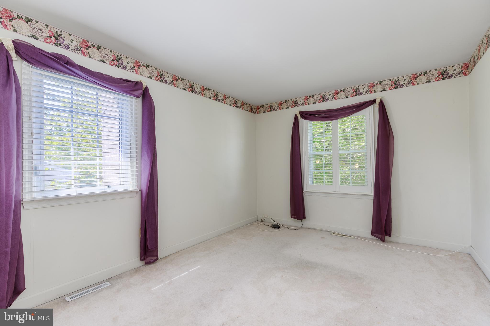 PERRY HALL - Residential