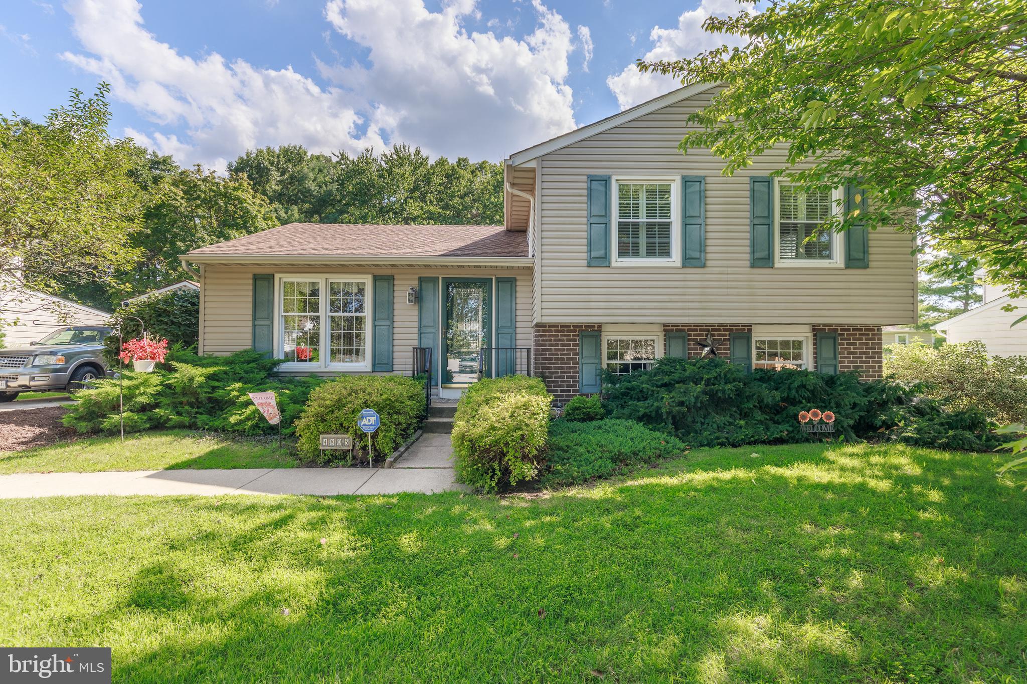 PERRY HALL - Residential