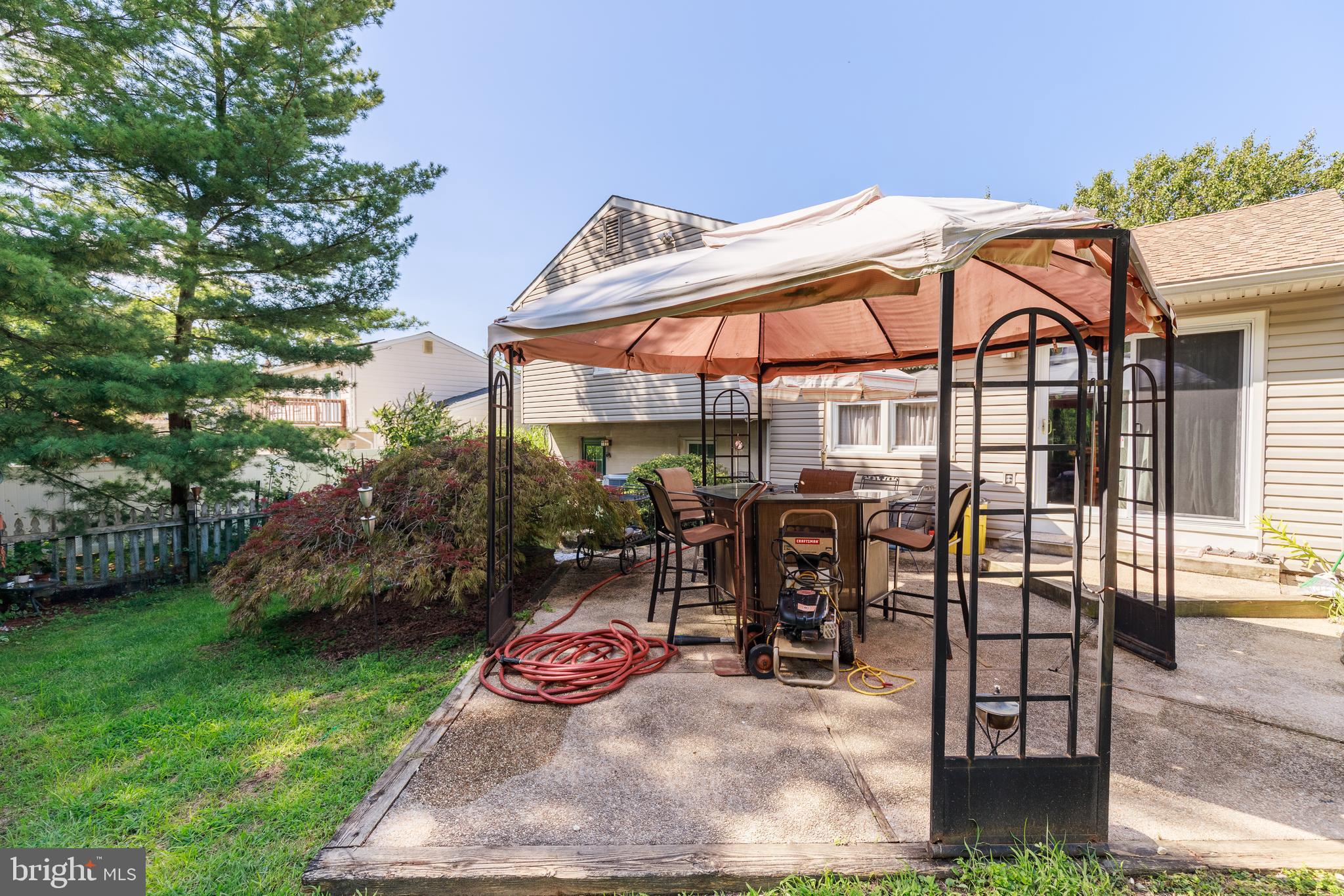 PERRY HALL - Residential