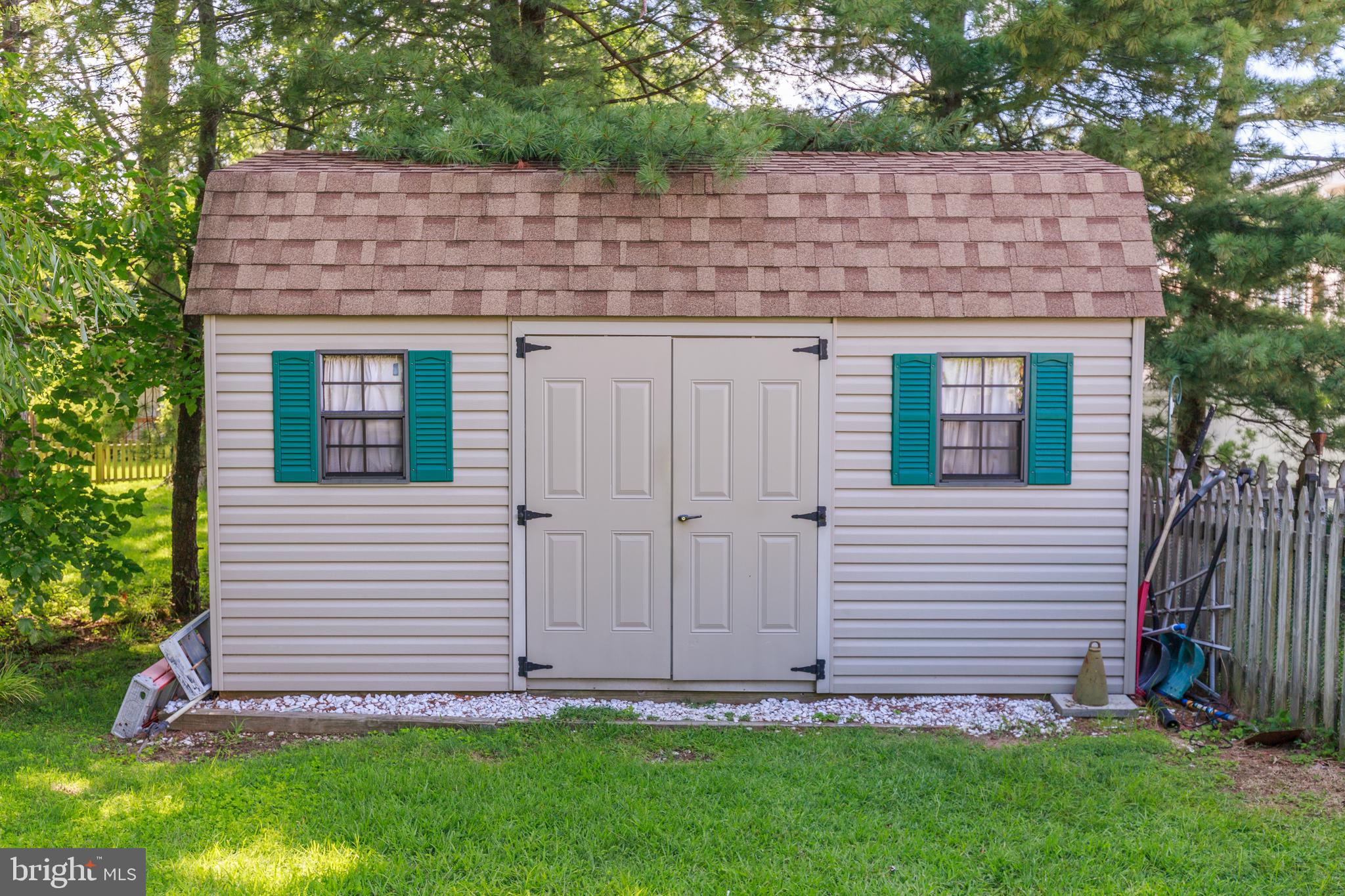 PERRY HALL - Residential