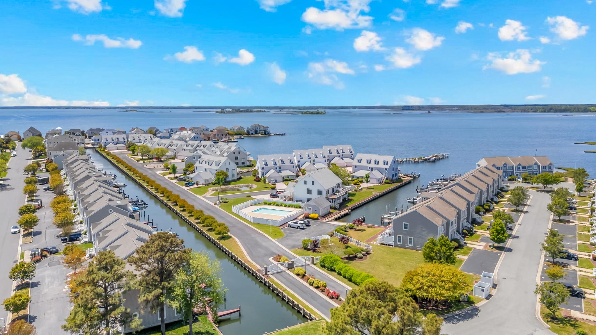 STONE HARBOR - Residential