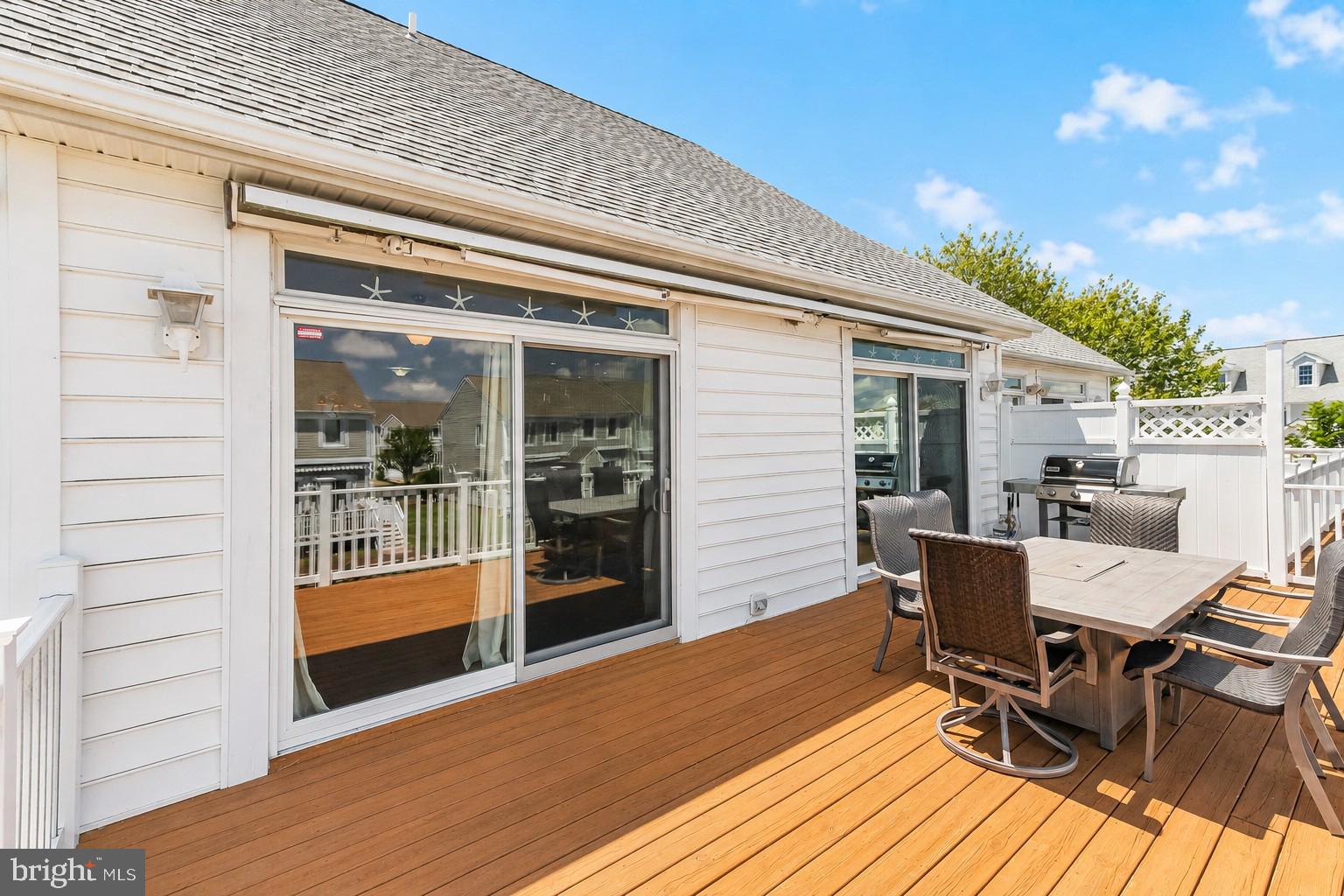 STONE HARBOR - Residential