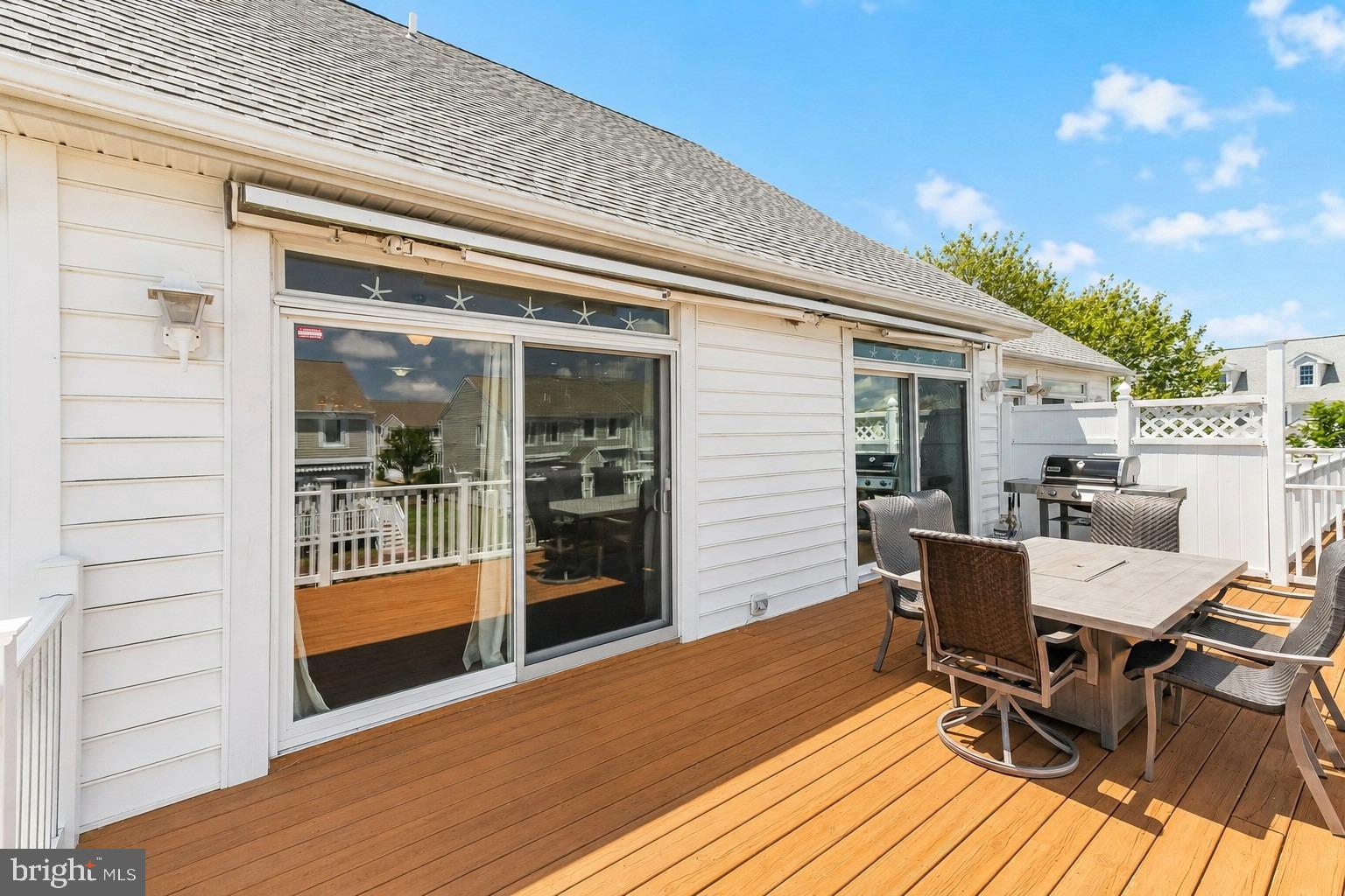 STONE HARBOR - Residential