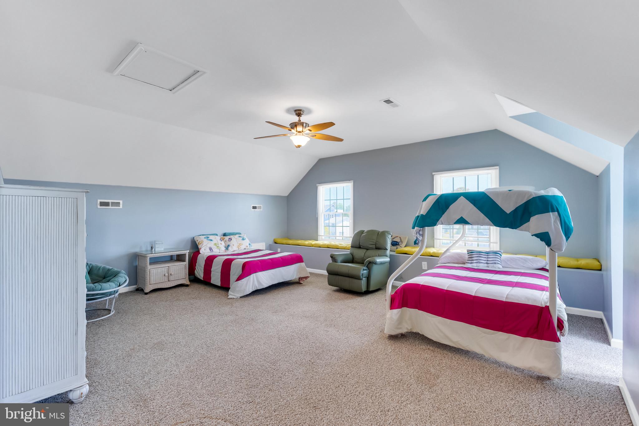STONE HARBOR - Residential