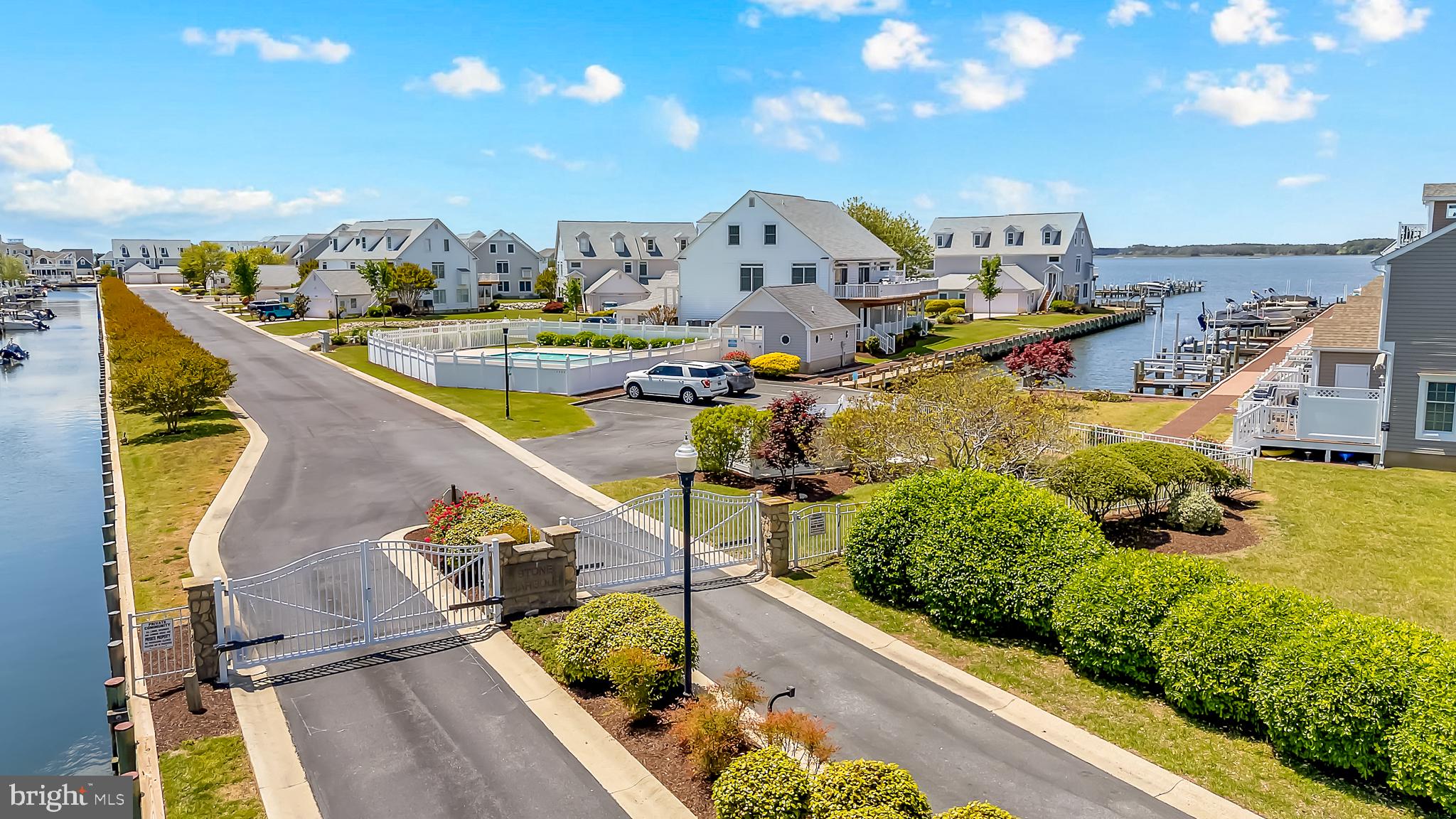 STONE HARBOR - Residential