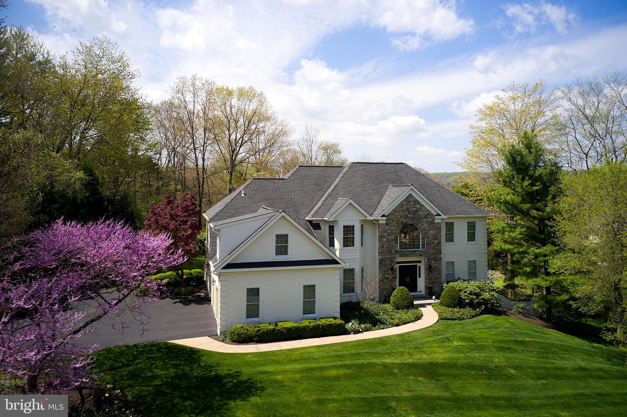 KINGSWOODS - Residential