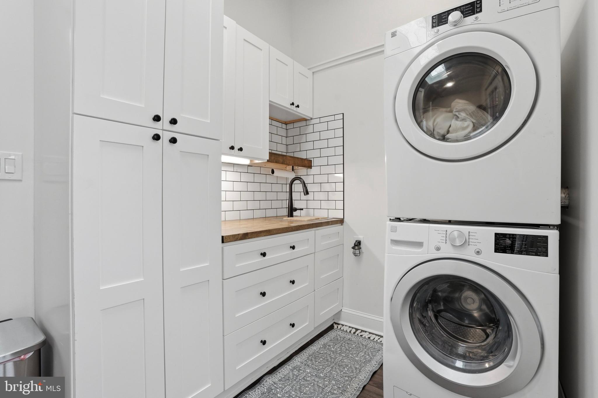 MILL CREEK FALLS - Residential