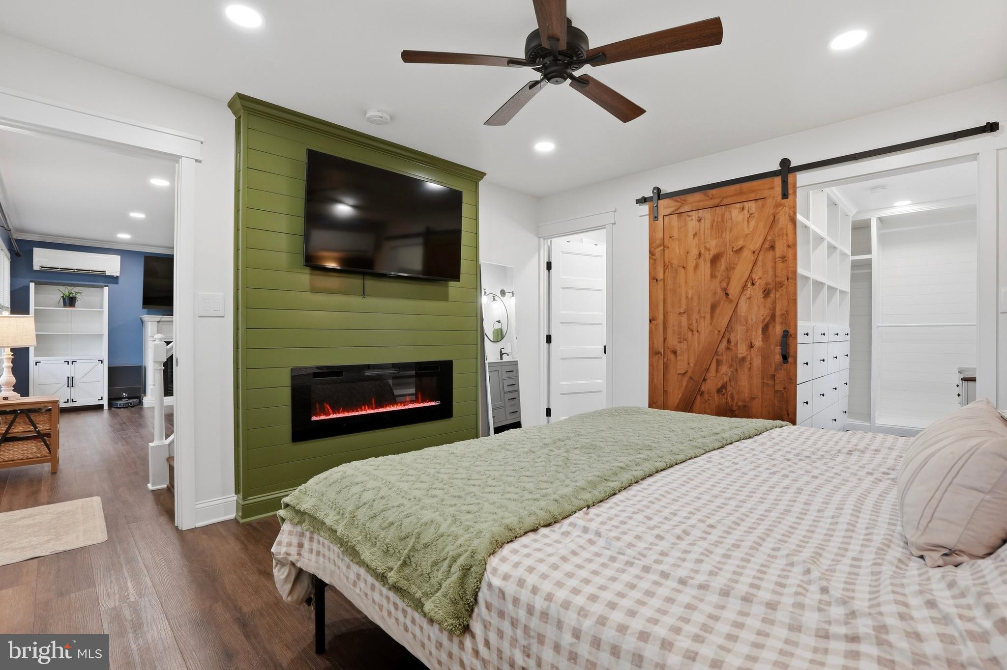 MILL CREEK FALLS - Residential