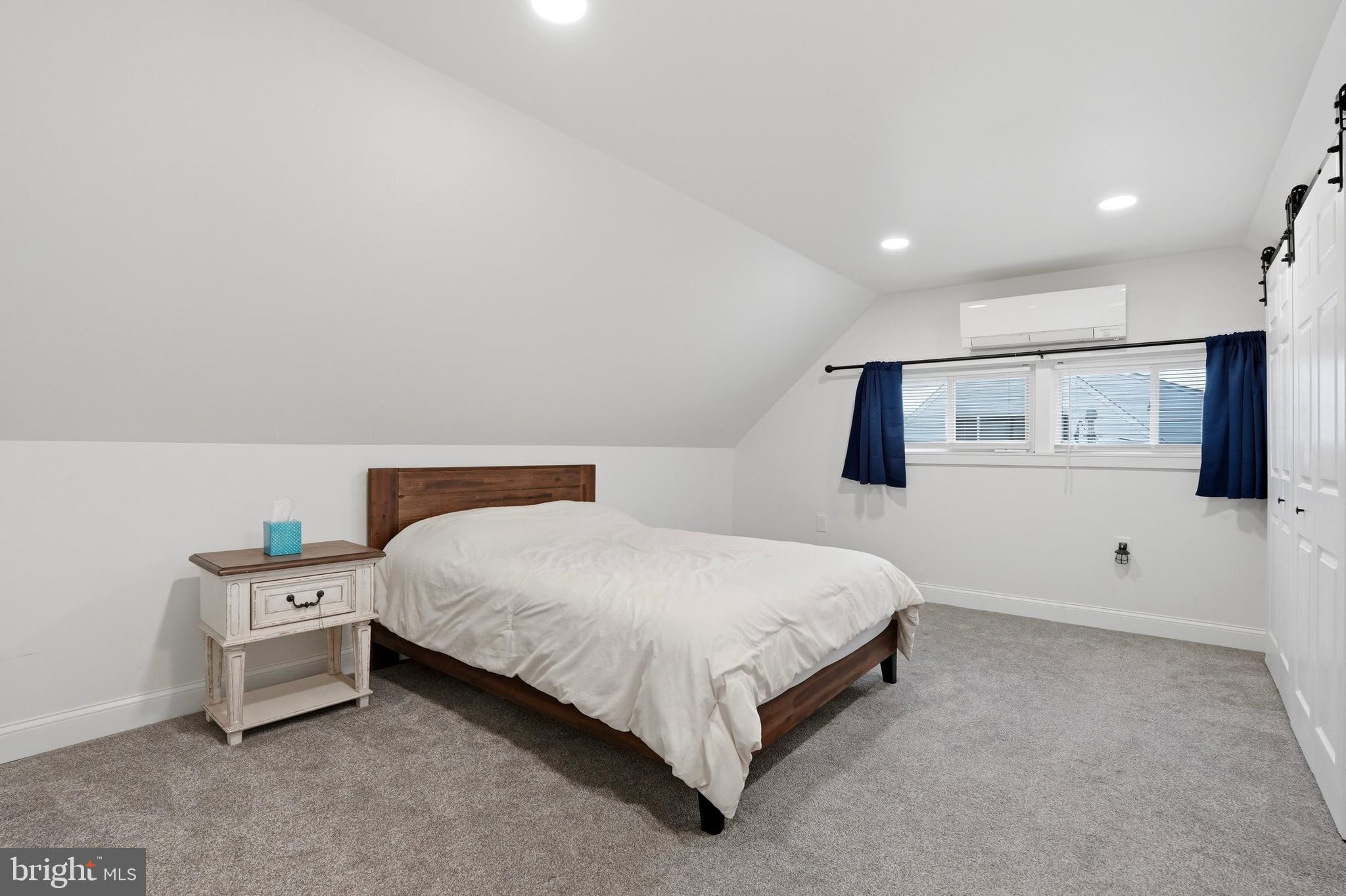 MILL CREEK FALLS - Residential