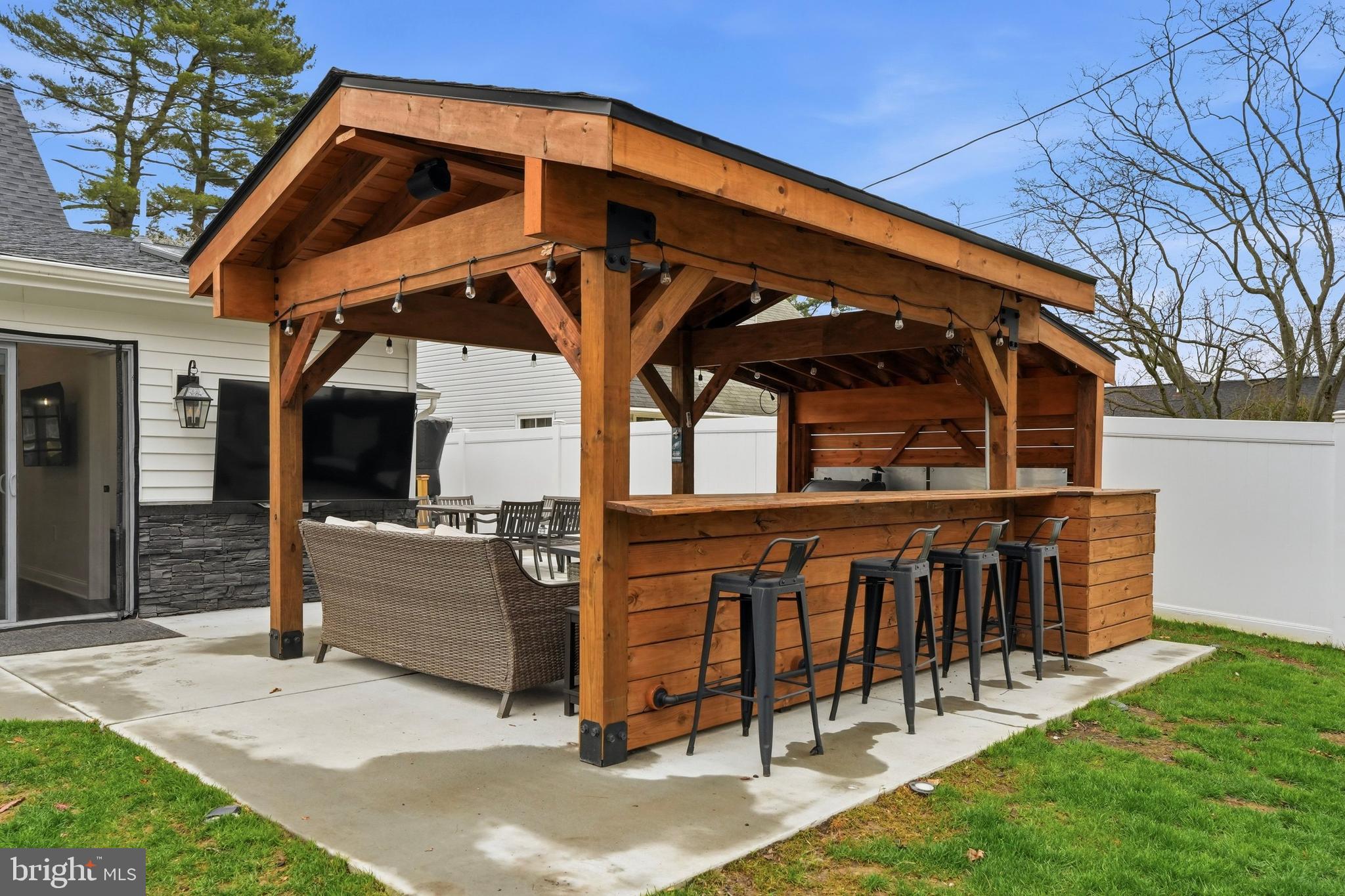 MILL CREEK FALLS - Residential