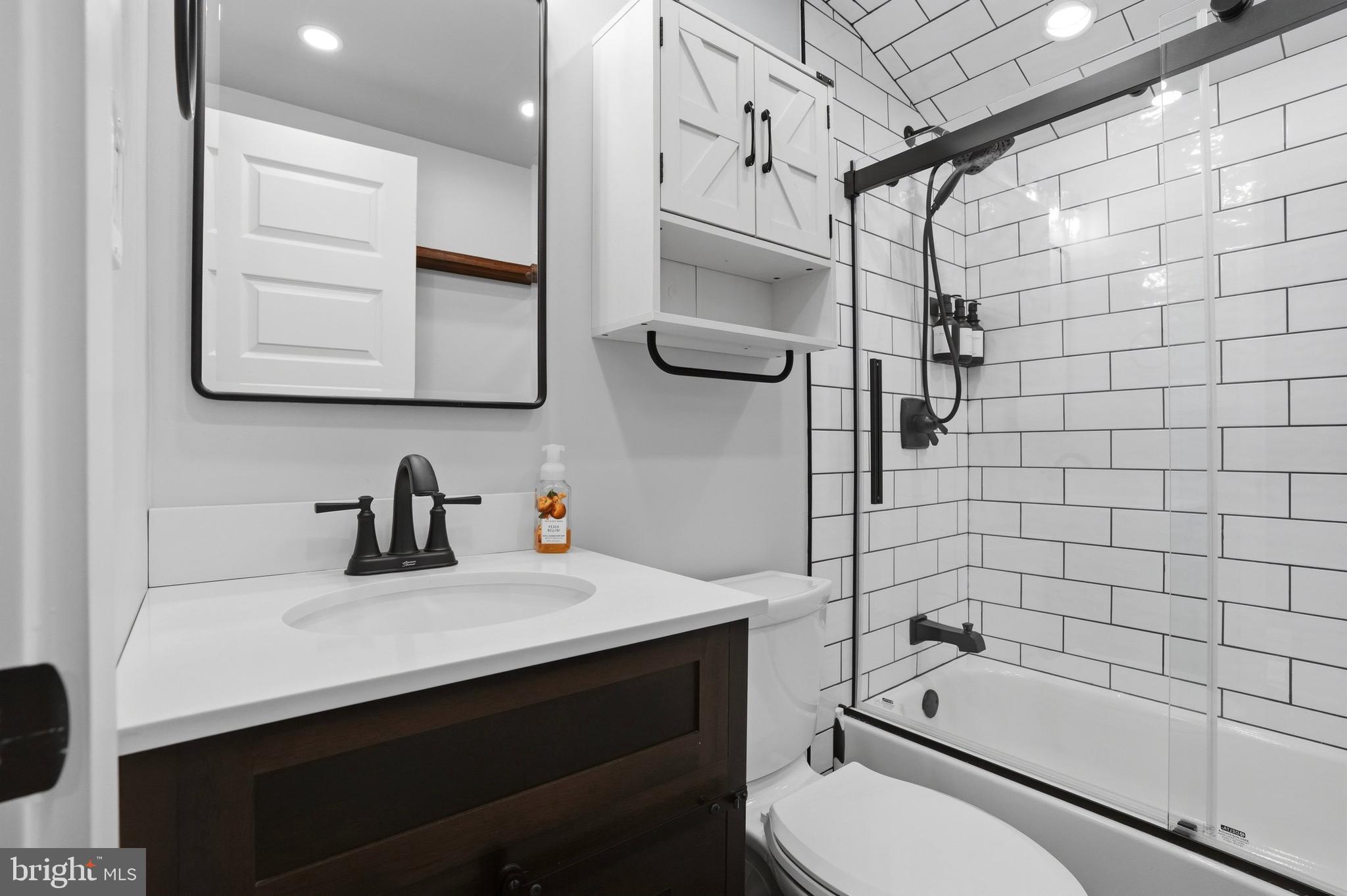 MILL CREEK FALLS - Residential