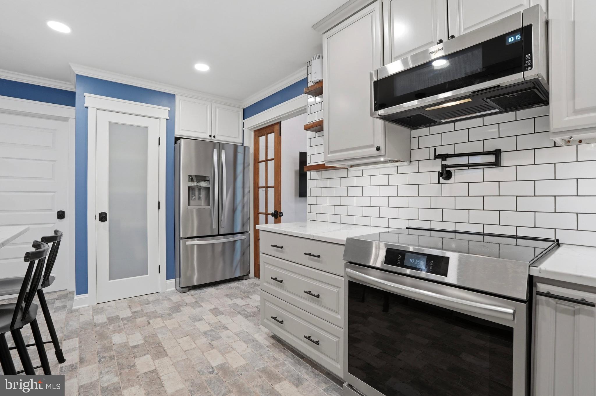 MILL CREEK FALLS - Residential