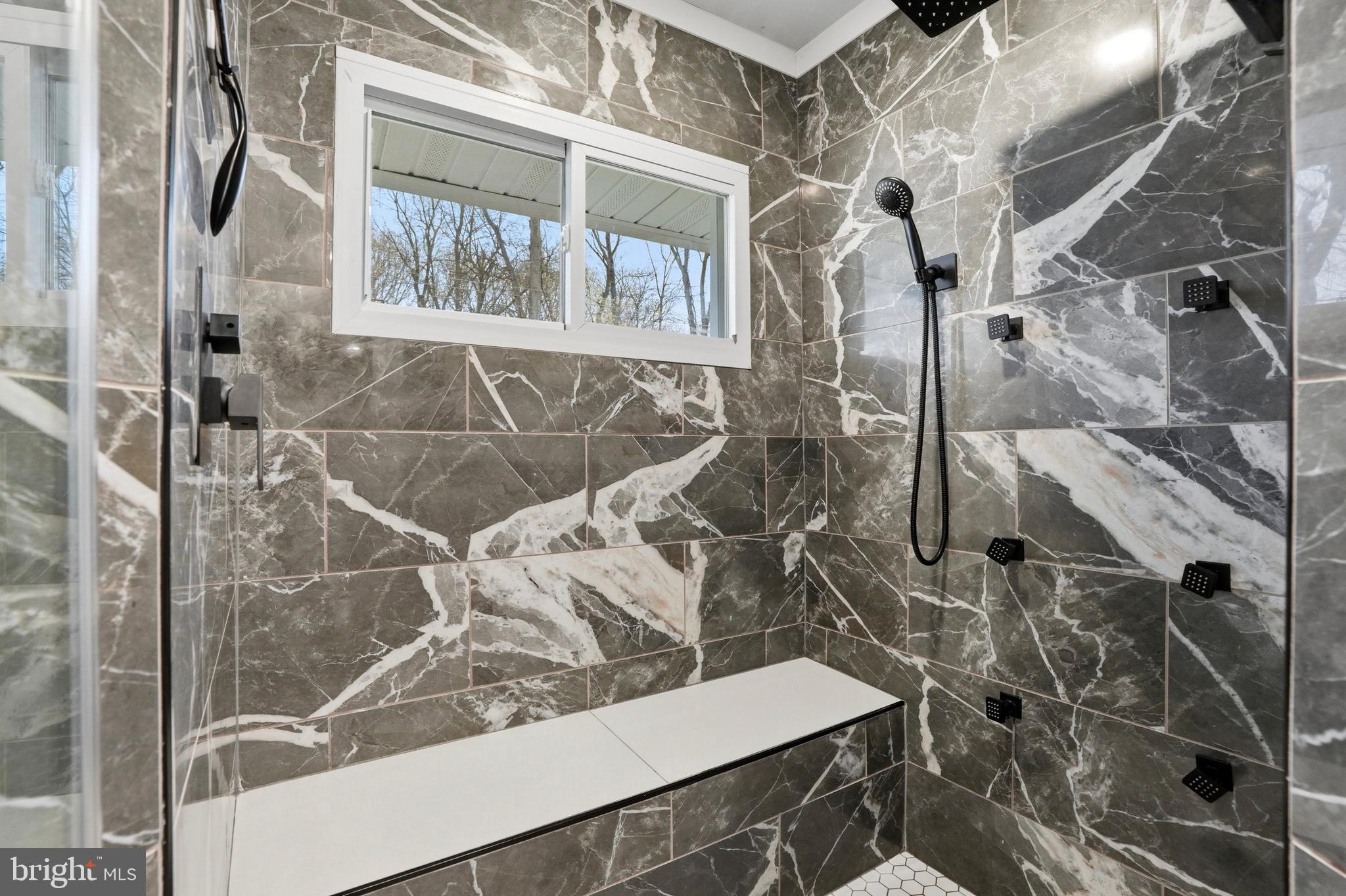 MILL CREEK FALLS - Residential